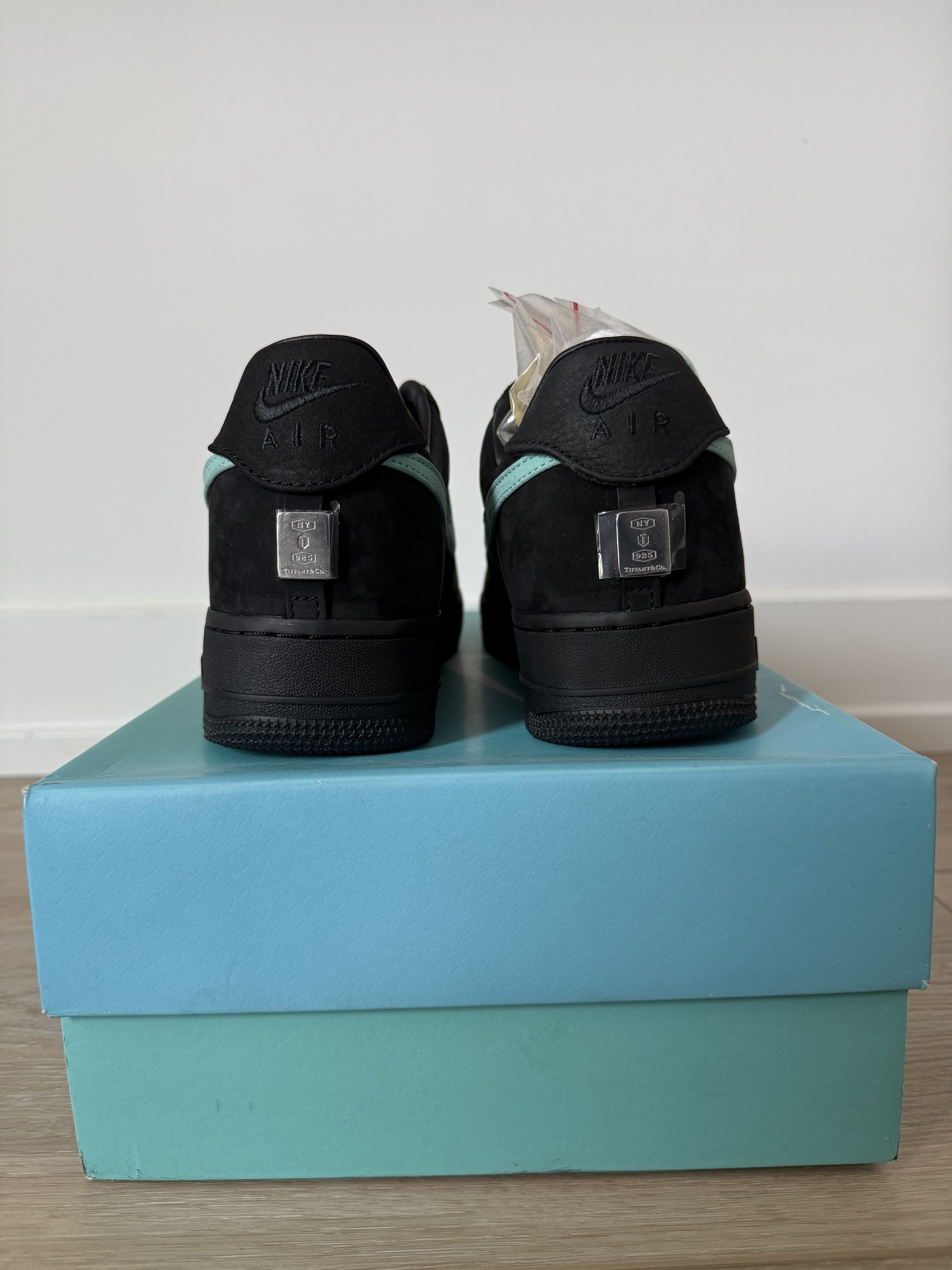 Nike × Tiffany & Co. Nike x Tiffany AF1 Size US 9.5 / EU 42-43 - 4 Thumbnail