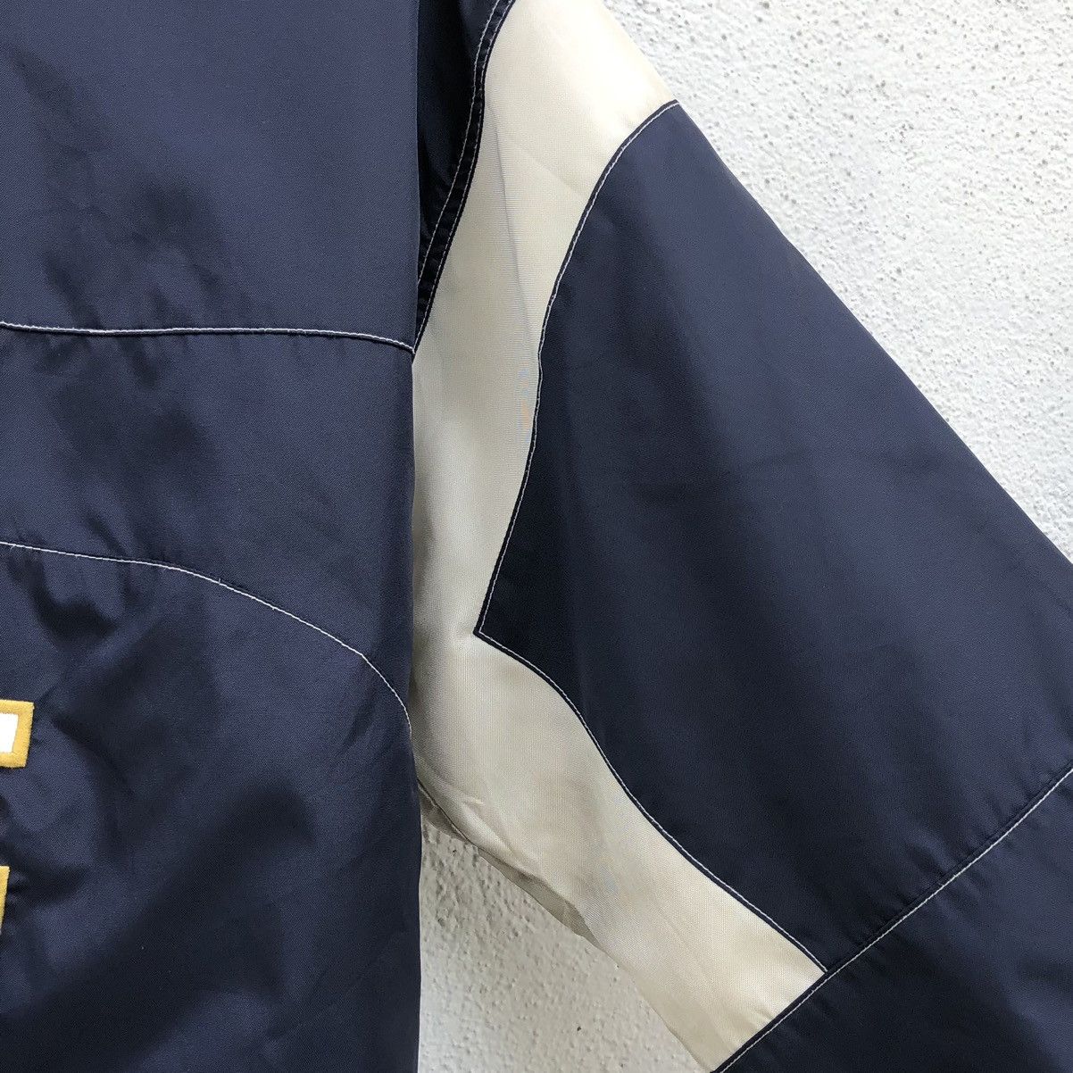 Nike Vintage Nike Nylon Pullover Anorak Half Zip Filled Jacket Size US L / EU 52-54 / 3 - 16 Thumbnail