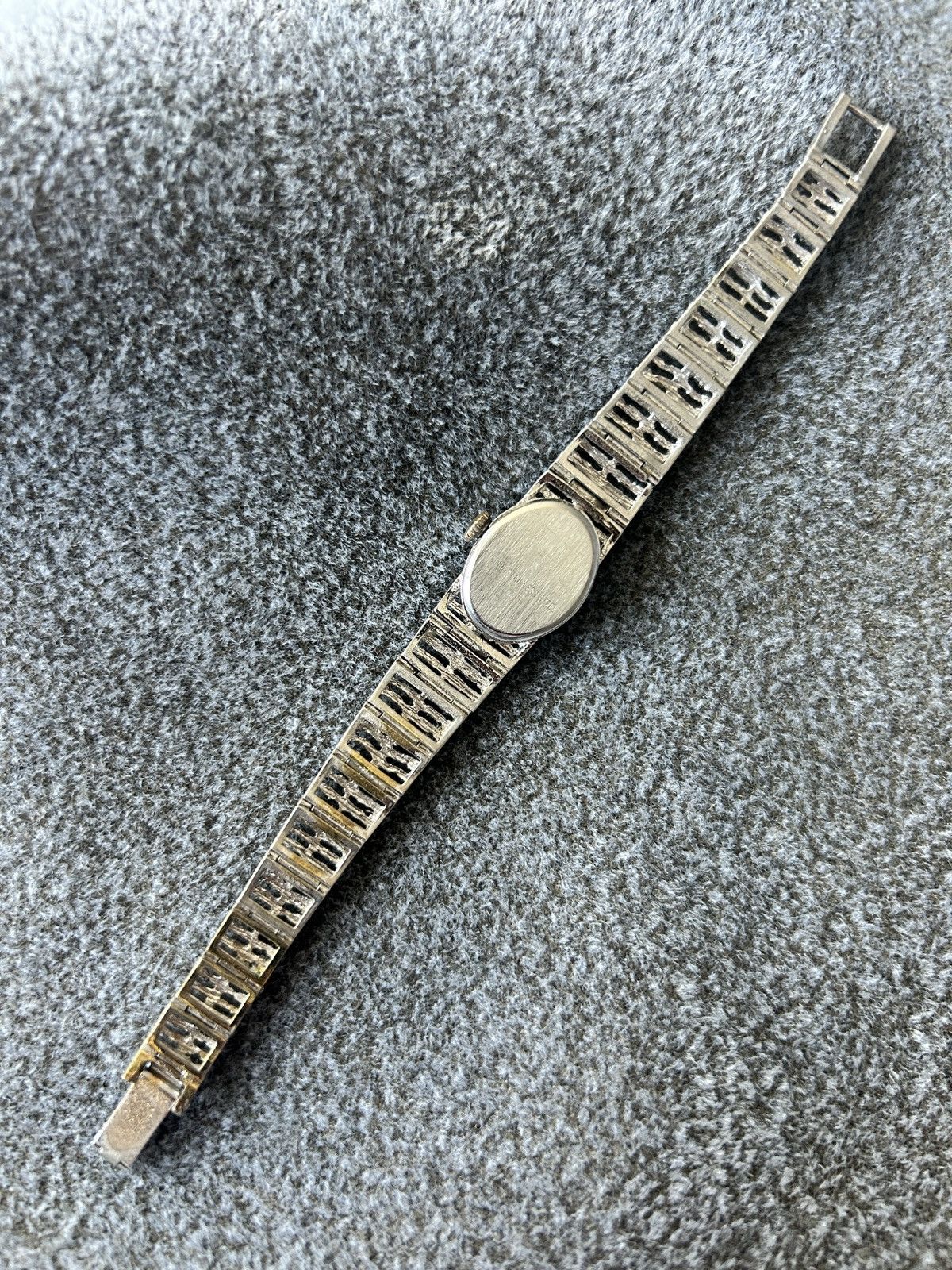Other Women's Vintage Mechanically Wound Watch Size ONE SIZE - 3 Thumbnail