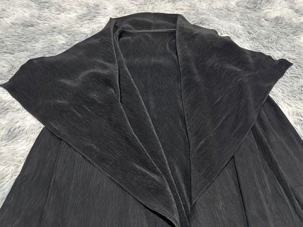 Japanese Brand 🔥Japanese Brand Ruffled Pleats Long Cardigan Size US XL / EU 56 / 4 - 11 Thumbnail