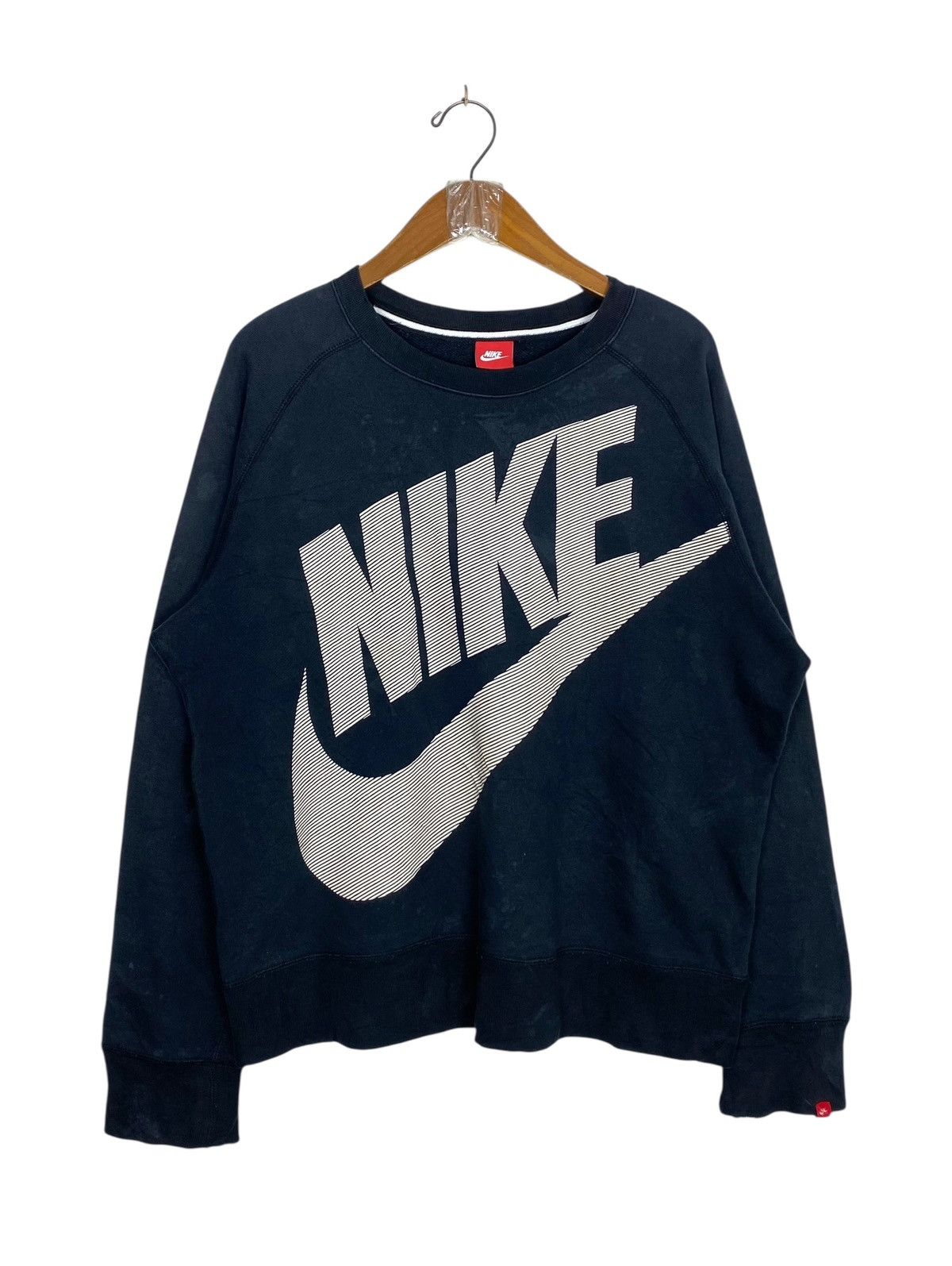 Nike Rare‼️ Nike Swoosh Sweatshirt Distressed Big Logo Size US M / EU 48-50 / 2 - 1 Thumbnail