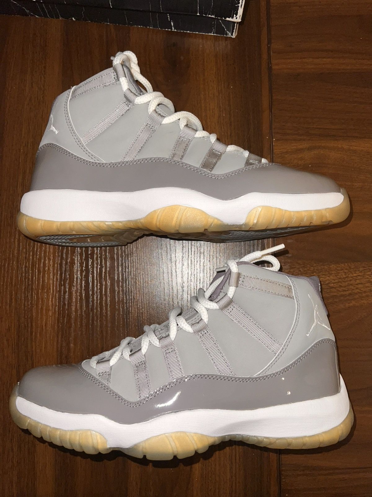 Jordan Brand Air Jordan Retro 11 Cool Grey 2001 Size US 9.5 / EU 42-43 - 1 Thumbnail