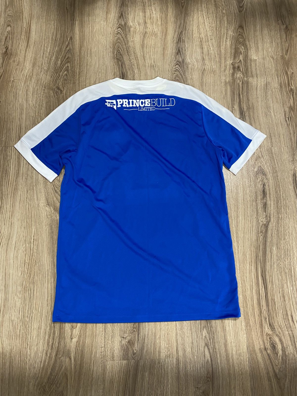 Nike Nike Peterborough United FC 2016 Soccer Jersey Size US L / EU 52-54 / 3 - 9 Thumbnail