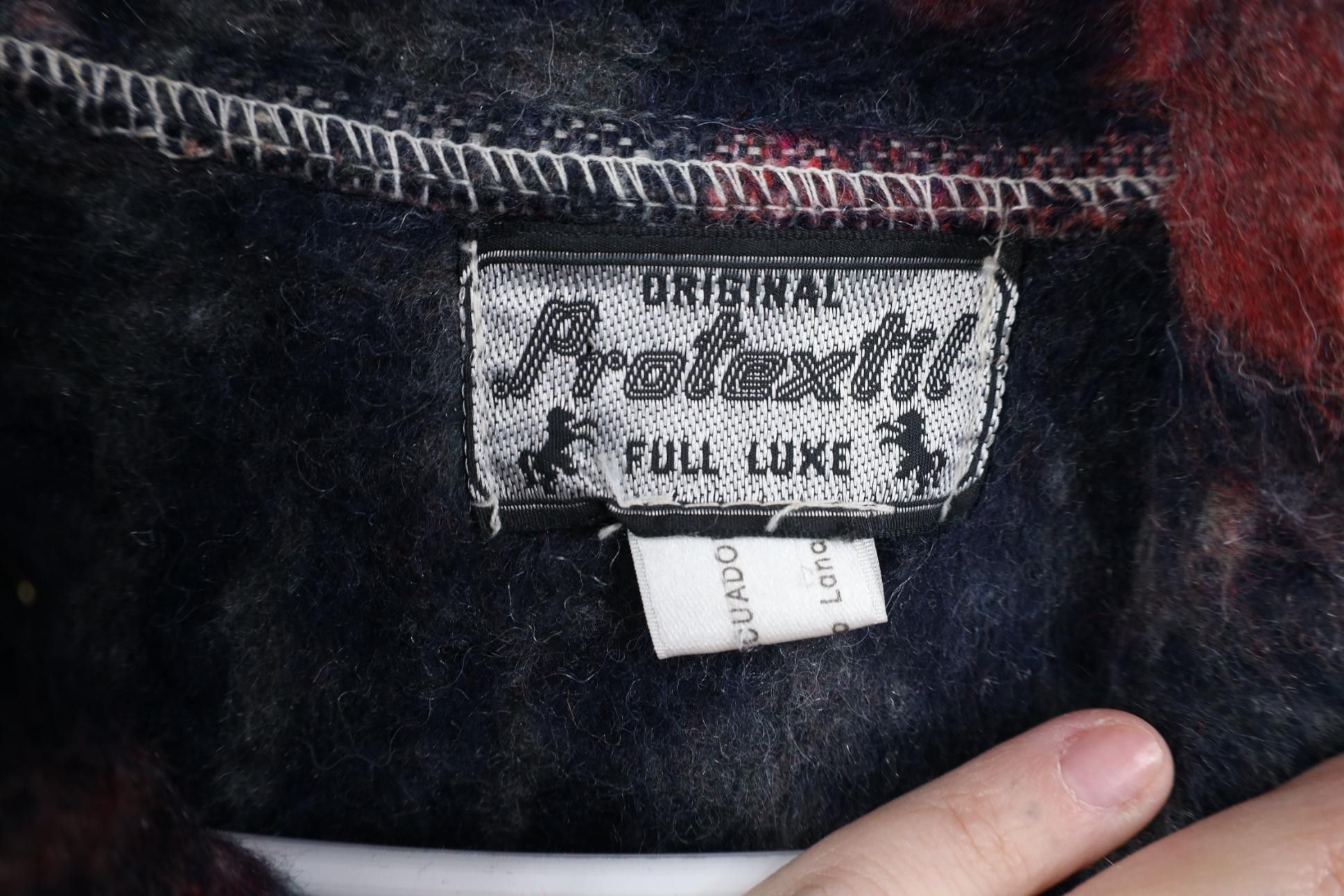 Vintage Vintage 90s Streetwear Geometric Wool Button Jacket Size US L / EU 52-54 / 3 - 9 Thumbnail