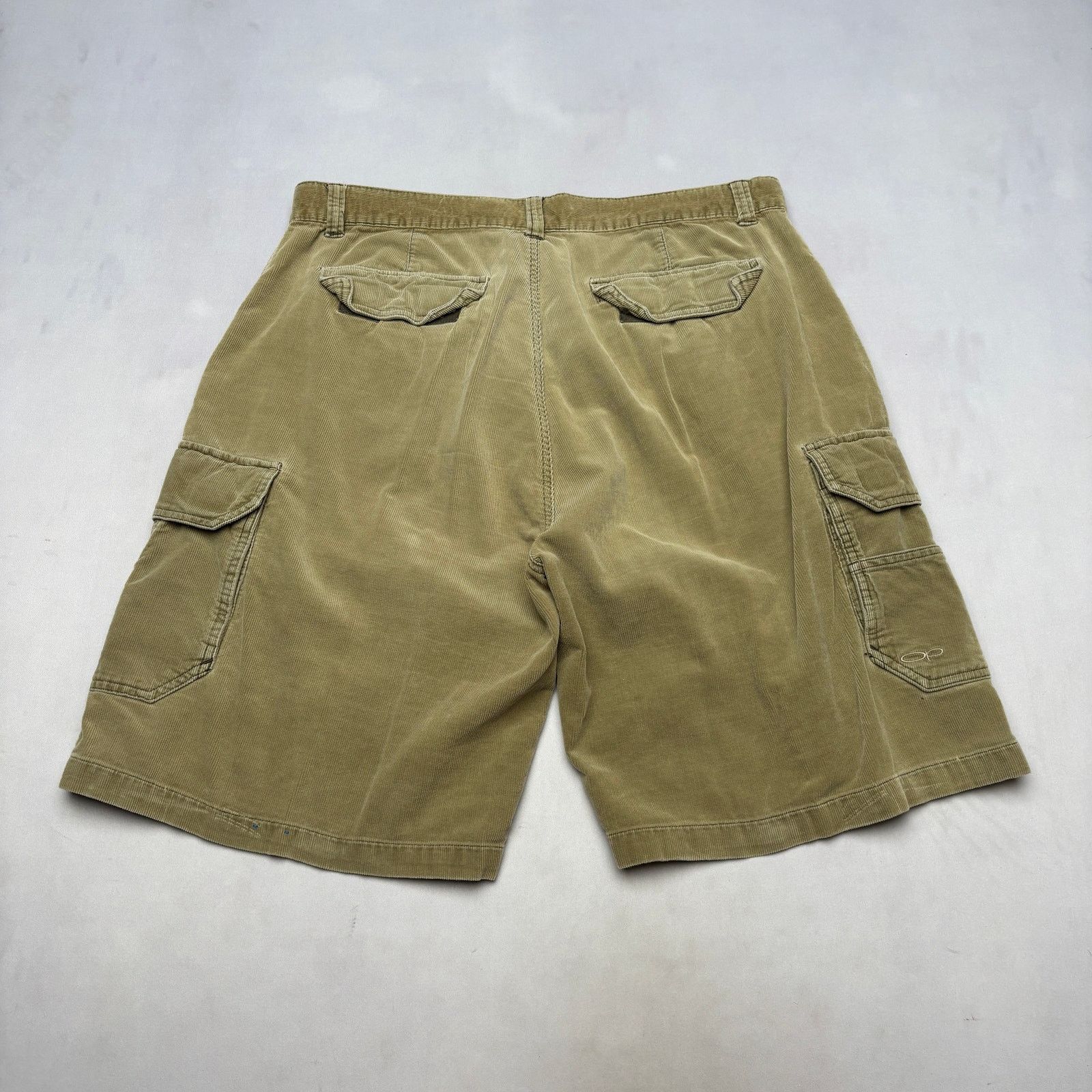 Ocean Pacific × Vintage Vintage Ocean Pacific Corduroy Baggy 9.5" Cargo Shorts 36 Size US 36 / EU 52 - 2 Thumbnail