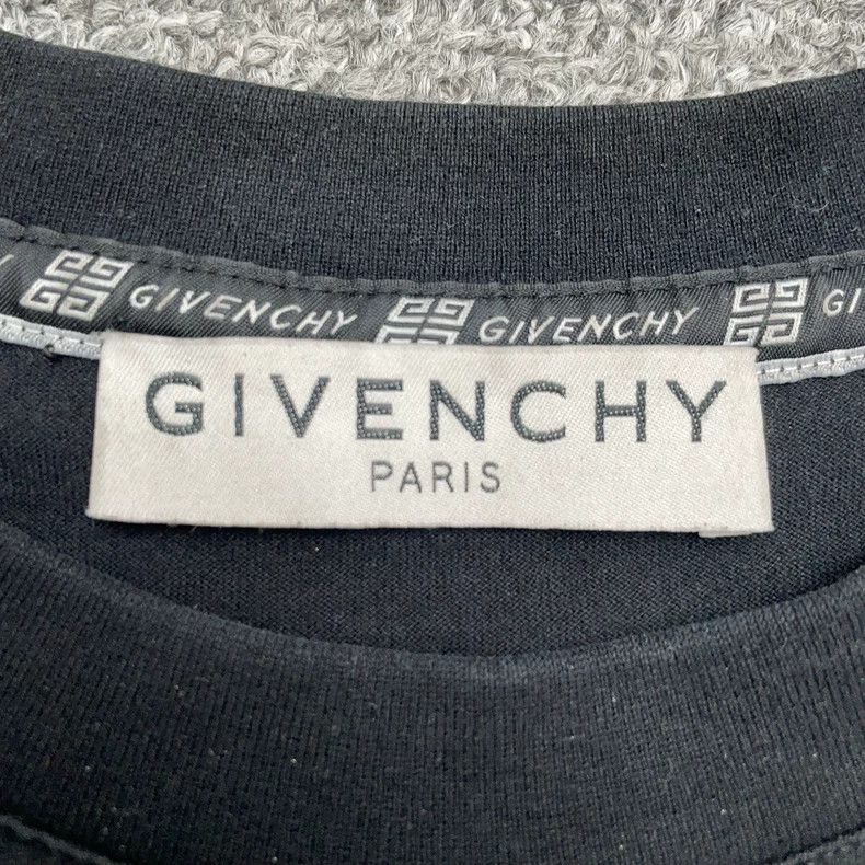 Givenchy Givenchy A0891 Black Chest Destruction Logo Short Sleeve Size US M / EU 48-50 / 2 - 3 Thumbnail