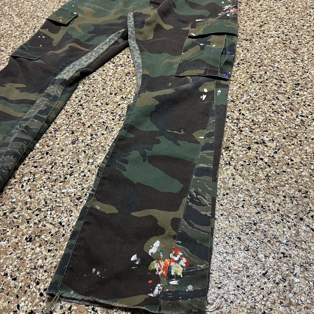 Gallery Dept. LA CAMO FLARE Gallery Department Size US 33 - 5 Thumbnail