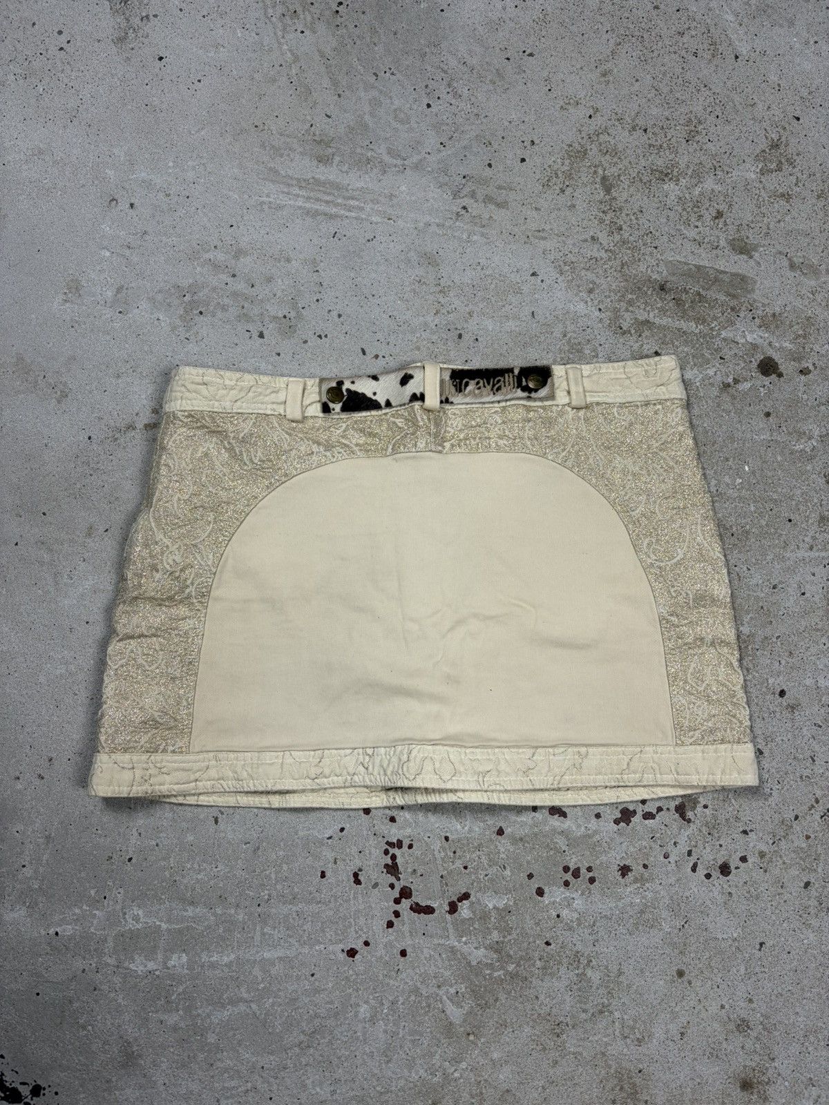 Just Cavalli 2000s Just Cavalli Roberto Beige Gold Mini Skirt Cow Belt Size 32" / US 10 / IT 46 - 2 Thumbnail