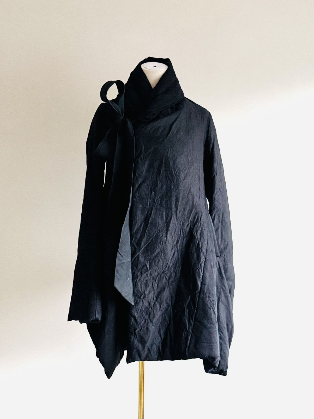 Revillon Goth Revillon by Rick Owens black puffer coat w/ tie closure Size S / US 4 / IT 40 - 9 Thumbnail