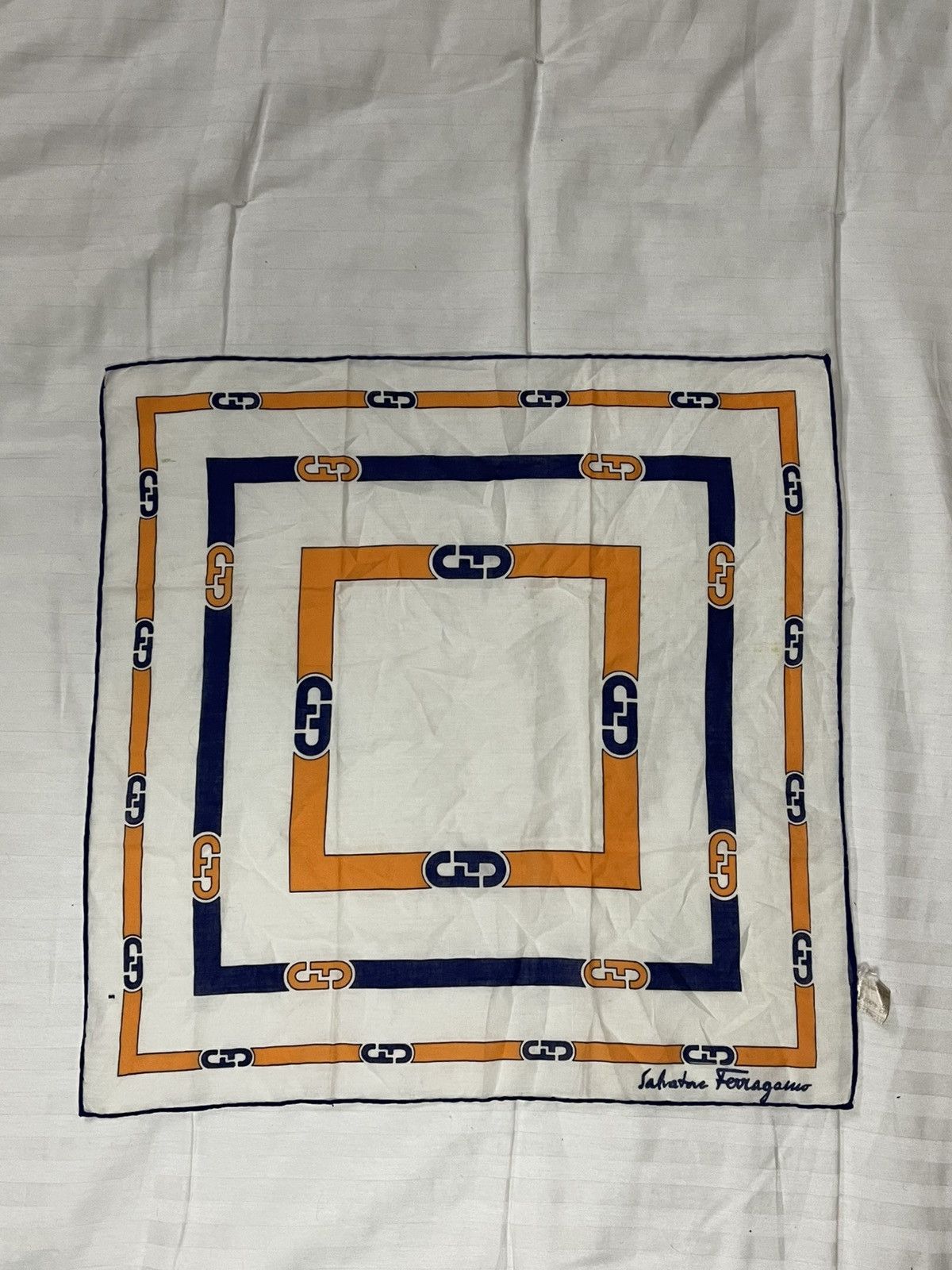 Salvatore Ferragamo Vintage Rare Archive Salvatore Ferragamo Scarf Size ONE SIZE - 1 Thumbnail