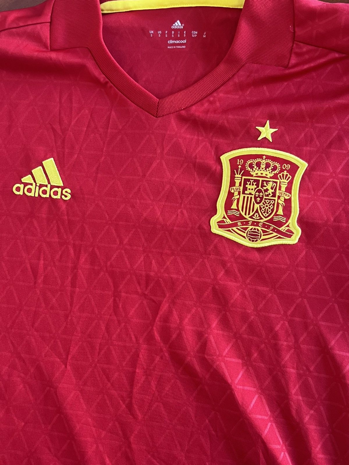 Adidas 2015/16 Adidas Spain Team Home Soccer Jersey Men’s Size S Size US S / EU 44-46 / 1 - 2 Thumbnail