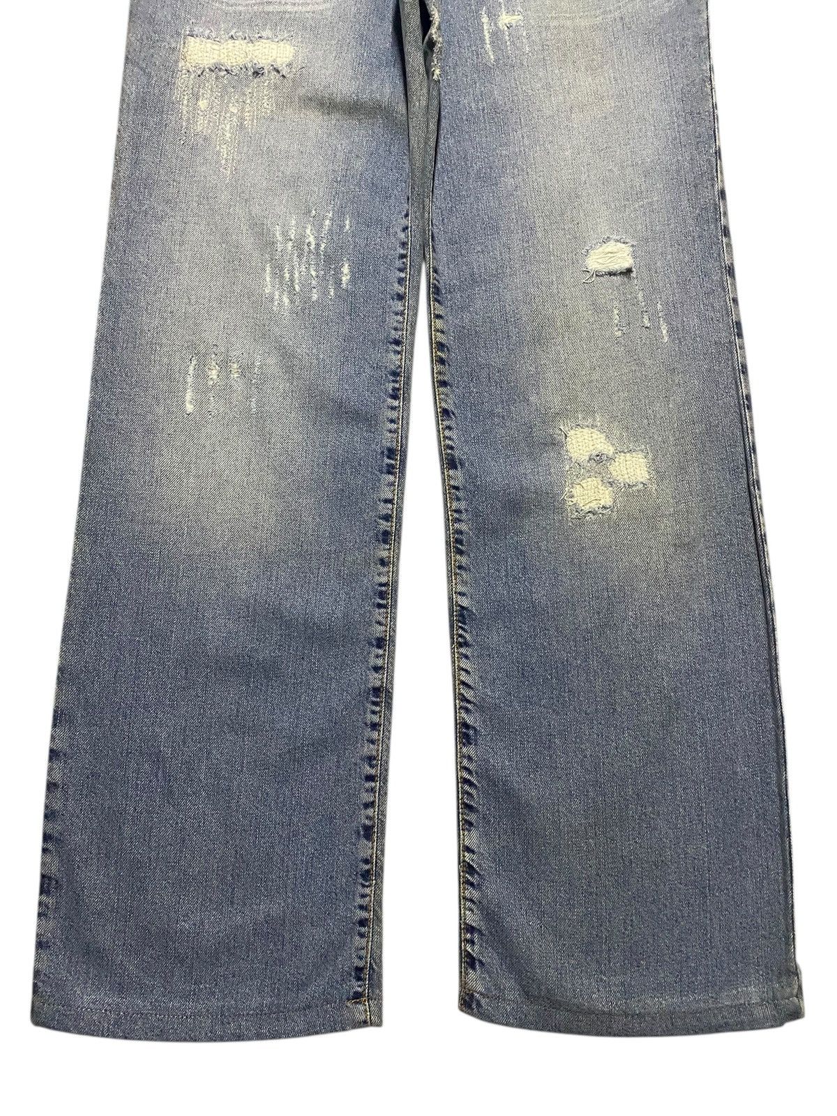 Dolce & Gabbana Vintage Dolce &. Gabbana Light Wash Distressed Enough Baggy Size US 30 / EU 46 - 5 Thumbnail