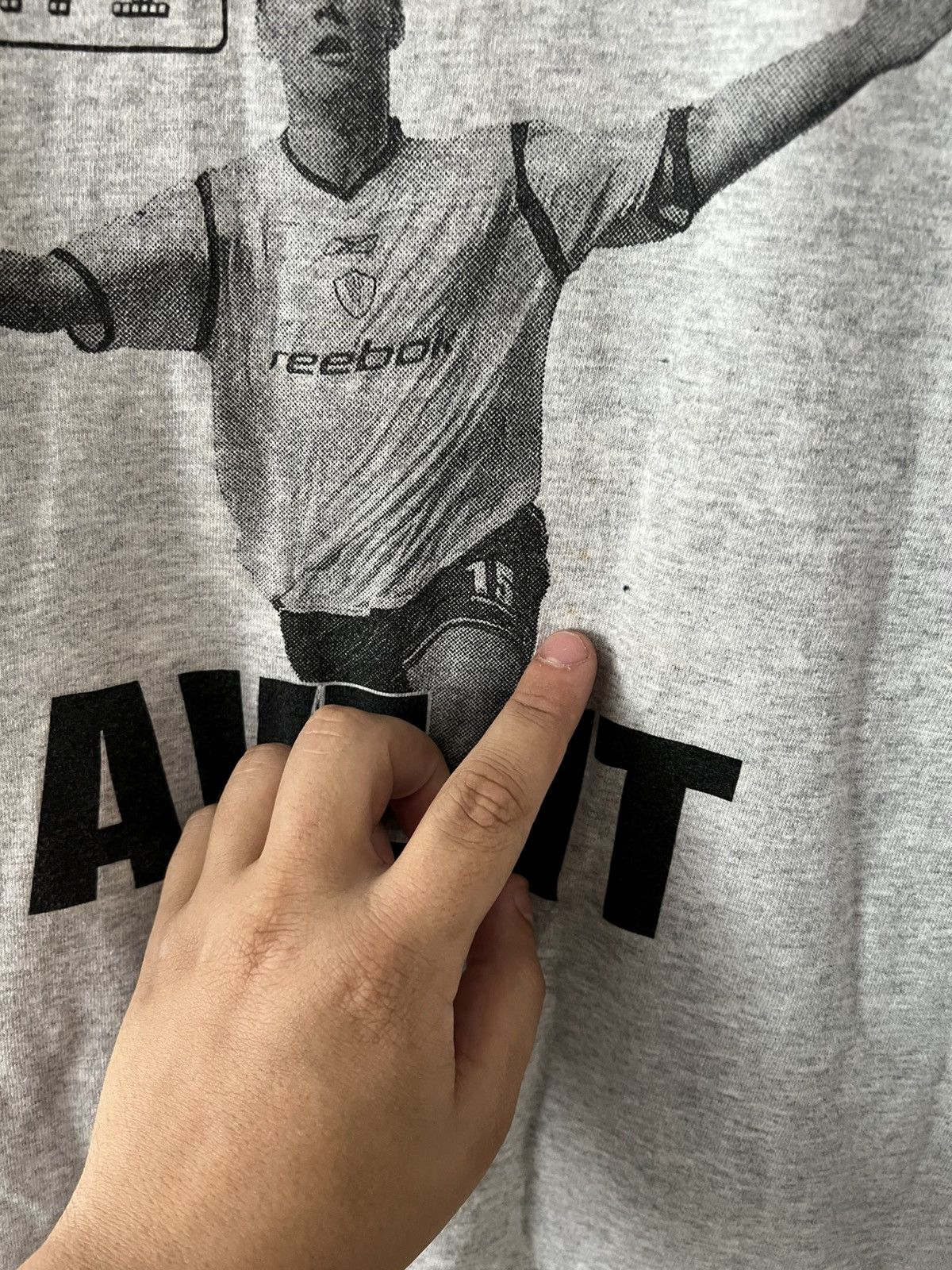 Vintage Vintage Kevin Nolan Bolton Wanderers Ave-It Football Tee Size US L / EU 52-54 / 3 - 7 Thumbnail