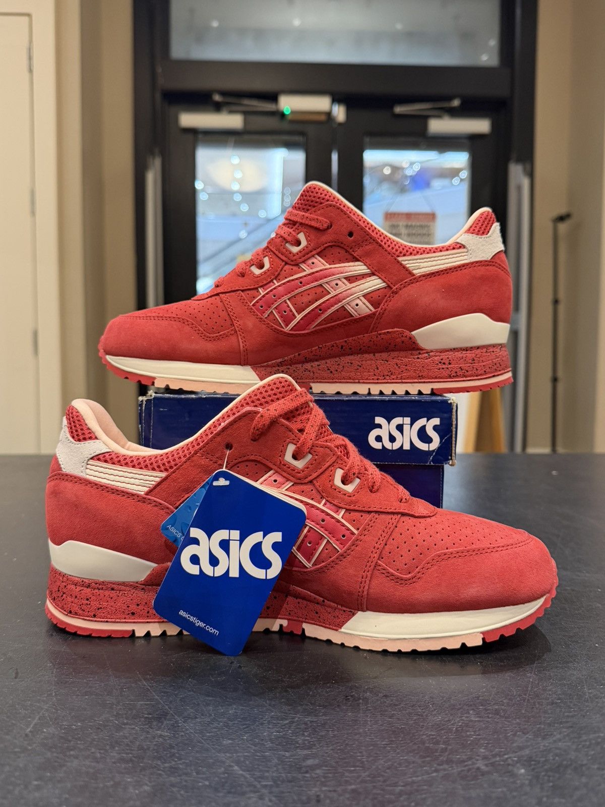 Asics Asics Gel-Lyte 5 ‘Strawberries and Cream’ Size US 8 / EU 41 - 2 Thumbnail