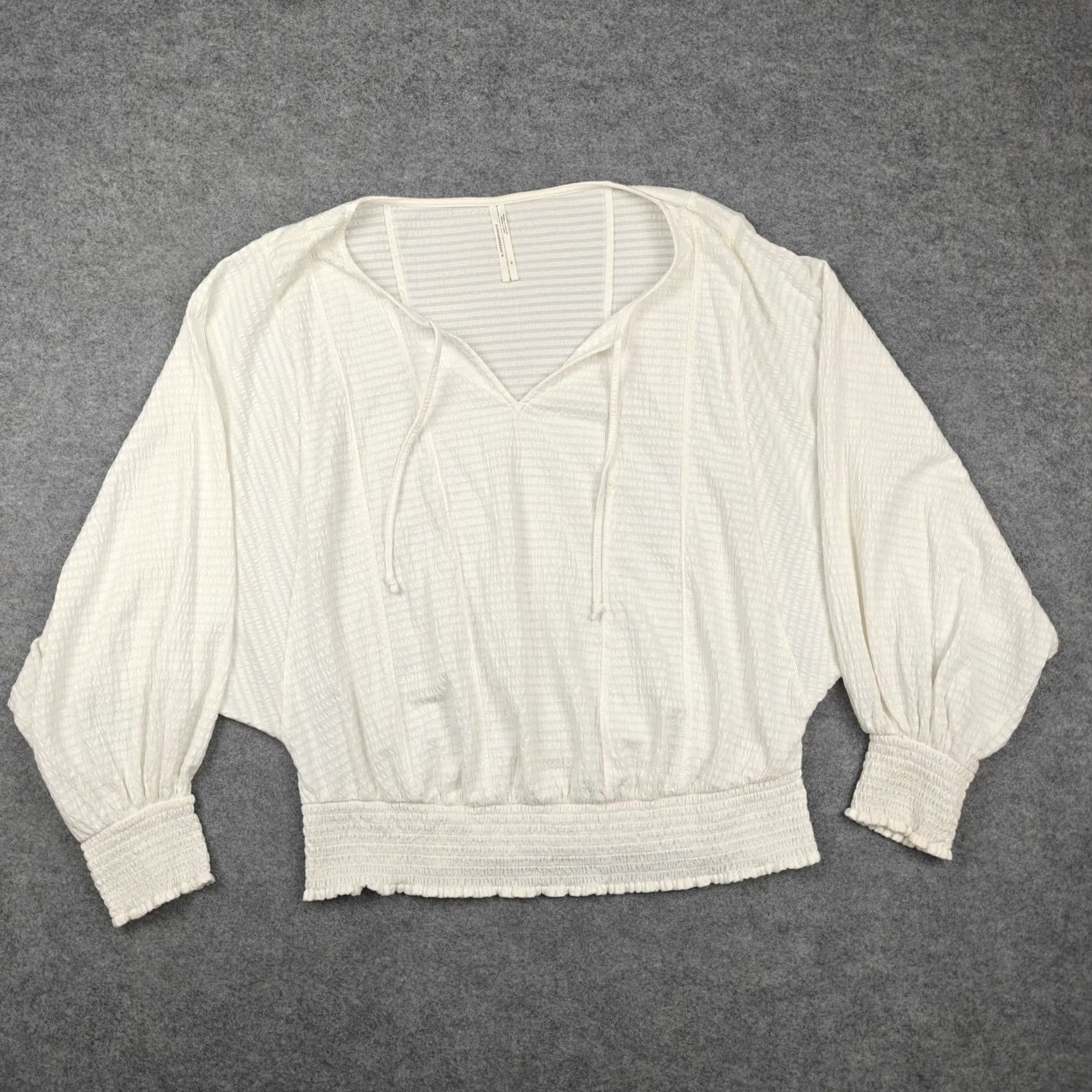 Anthropologie Anthropologie Blouse Womens XL White Textured Stripe Dolman Sleeve Smocked Hem Size XL / US 12-14 / IT 48-50 - 2 Thumbnail