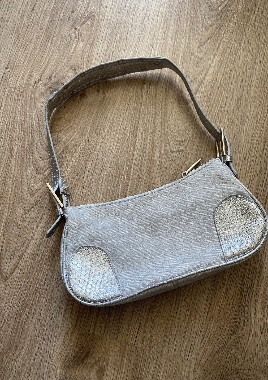 Other Vintage Y2K silver avant garde big logo bag shine Size ONE SIZE - 9 Thumbnail