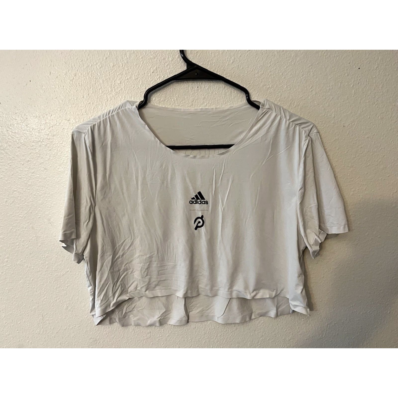Adidas Adidas Tee Womens XS Cropped Short Sleeve Gray Graphic Peloton X Tee Size 26" / US 2 / IT 38 - 2 Thumbnail