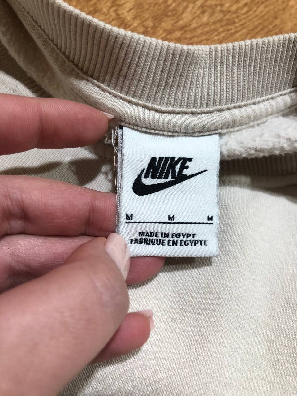 Nike NIKE CENTER LOGO OVERSIZE BOXY SWEATSHIRT Size US S / EU 44-46 / 1 - 2 Thumbnail