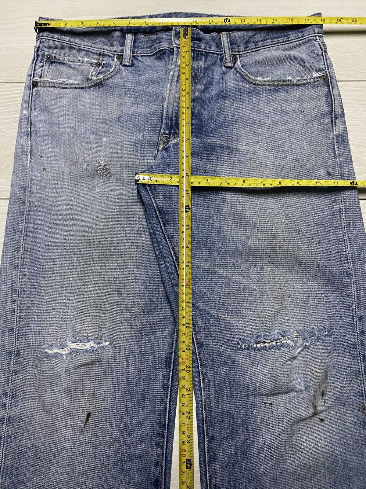 Uniqlo Vintage Uniqlo Grunge Distressed Loose Jeans Size US 36 / EU 52 - 14 Thumbnail