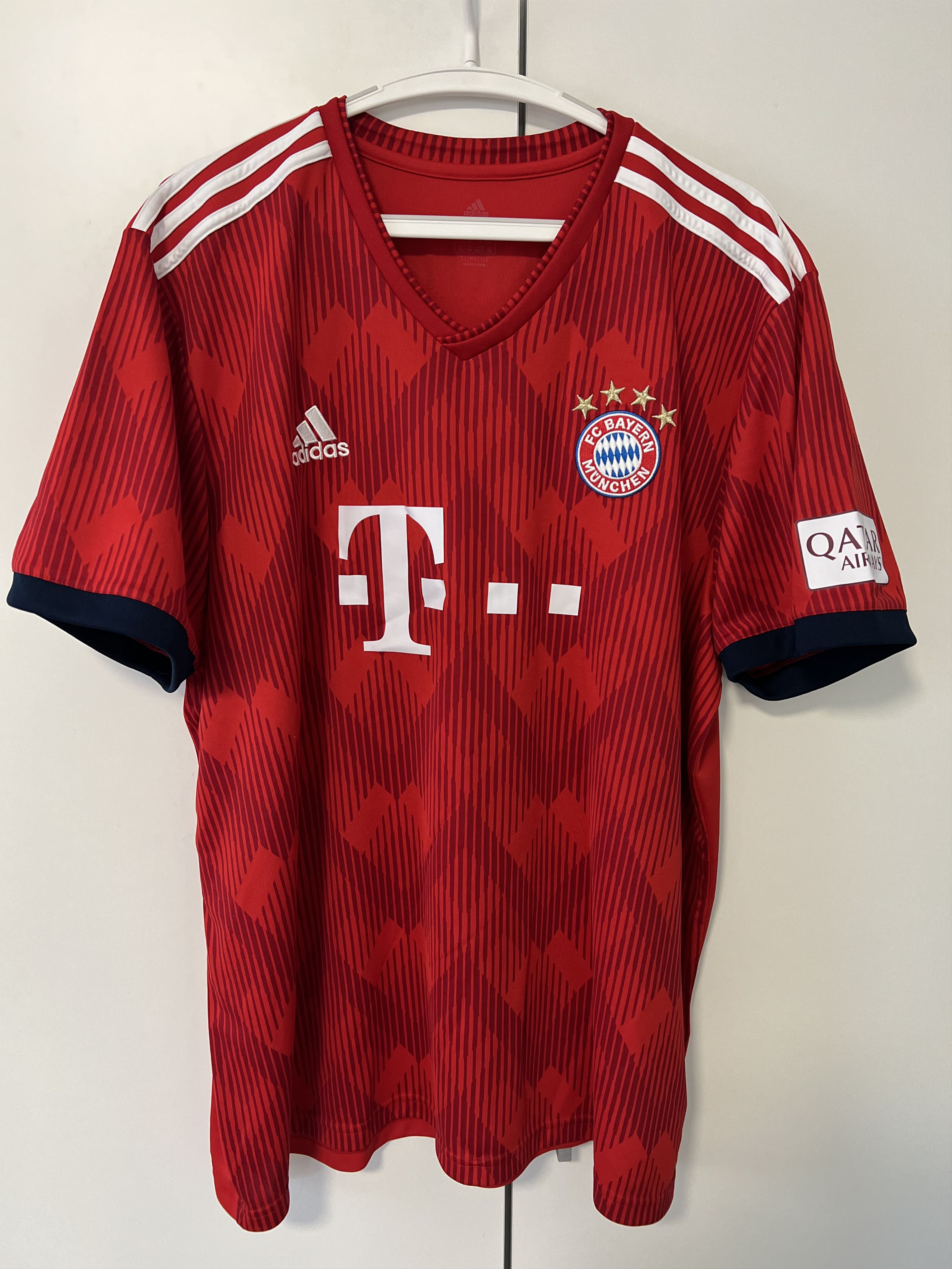 Adidas 2018-19 FC BAYERN MUNCHEN HOME #11 JAMES FOOTBALL Kit SHIRT Size US XXL / EU 58 / 5 - 1 Thumbnail