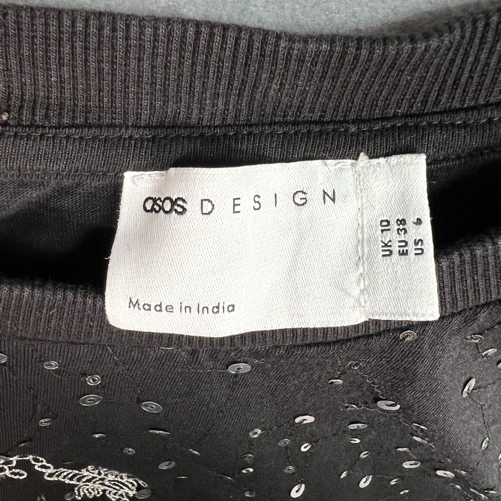 Asos VINTAGE ASOS Design T-Shirt Shirt Women Adult 6 Black Space Zodiac Signs 90s Mens? Girls? Wait. Size M / US 6-8 / IT 42-44 - 4 Thumbnail