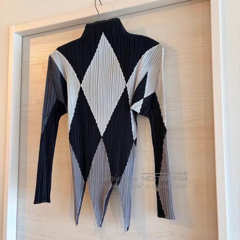 Issey Miyake Issey Miyake Black and White Color-blocked Ruched High-nec Size L / US 10 / IT 46 - 5 Thumbnail