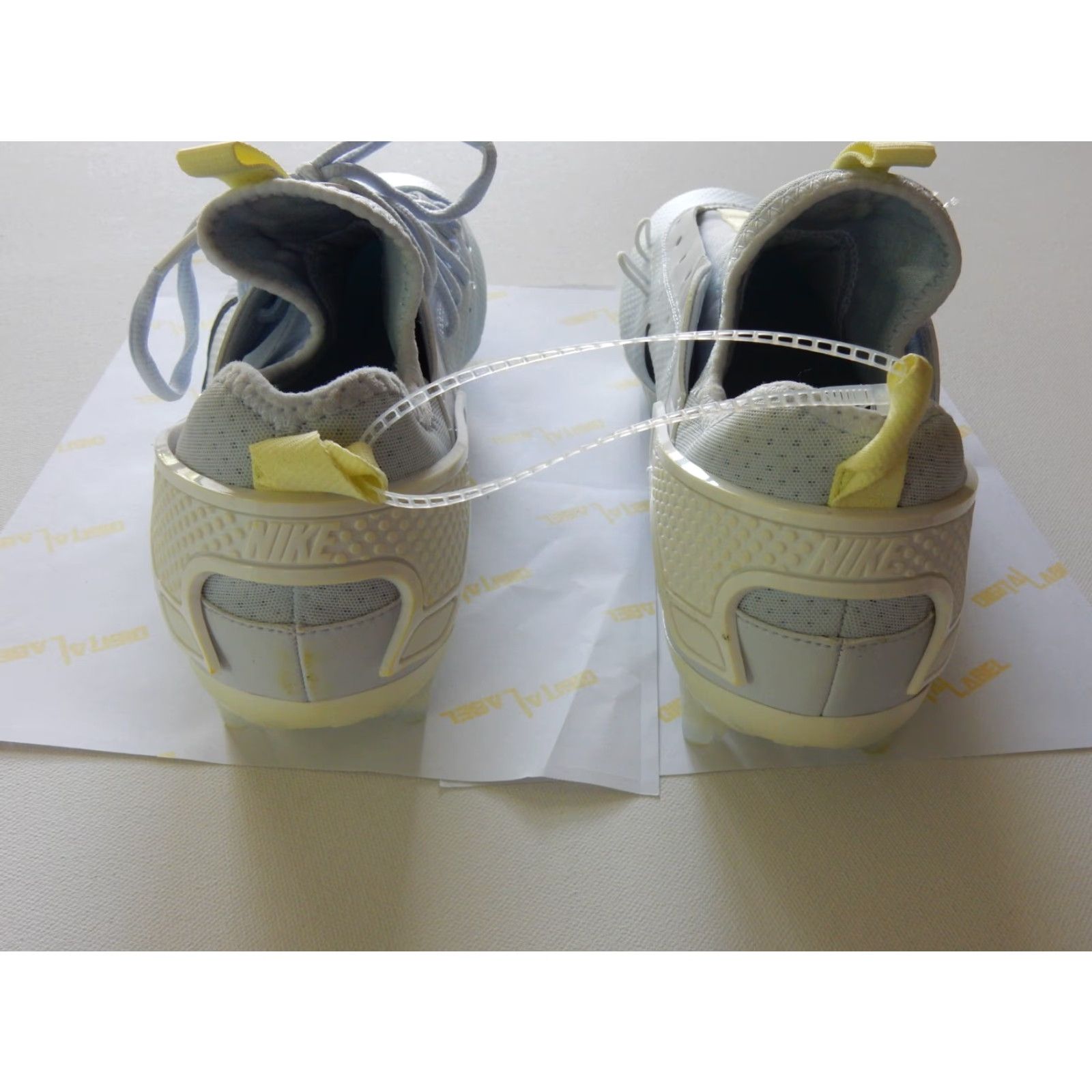 Nike Nike Men's Lacrosse Cleats Size 11.5 White Huarache Sneakers Size US 11.5 / EU 44-45 - 4 Thumbnail
