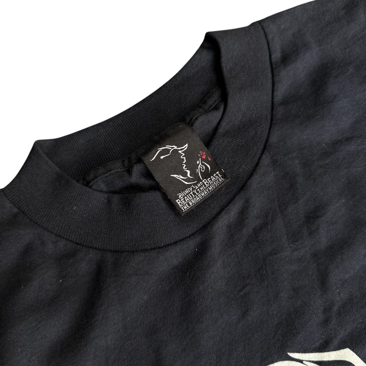 Beauty Beast × Disney × Vintage Vintage Disney Beauty And The Beast Tshirt Size US M / EU 48-50 / 2 - 8 Thumbnail