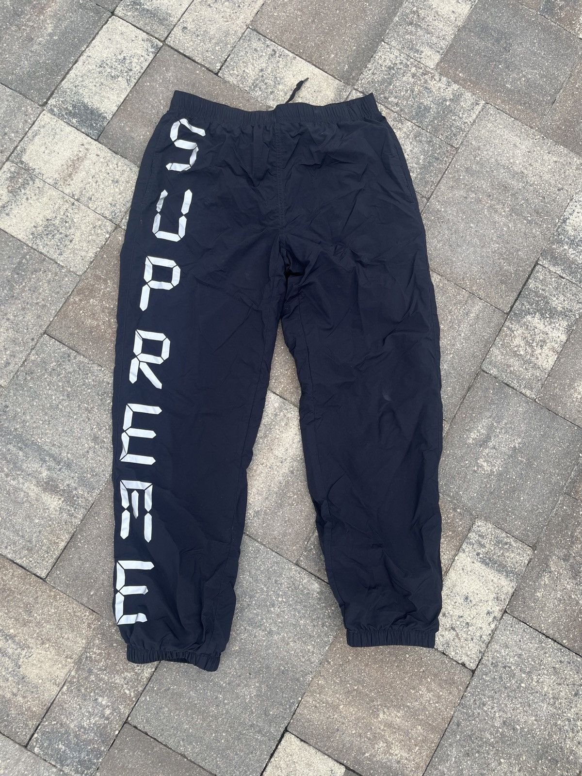 Supreme digital 2024 logo track pants