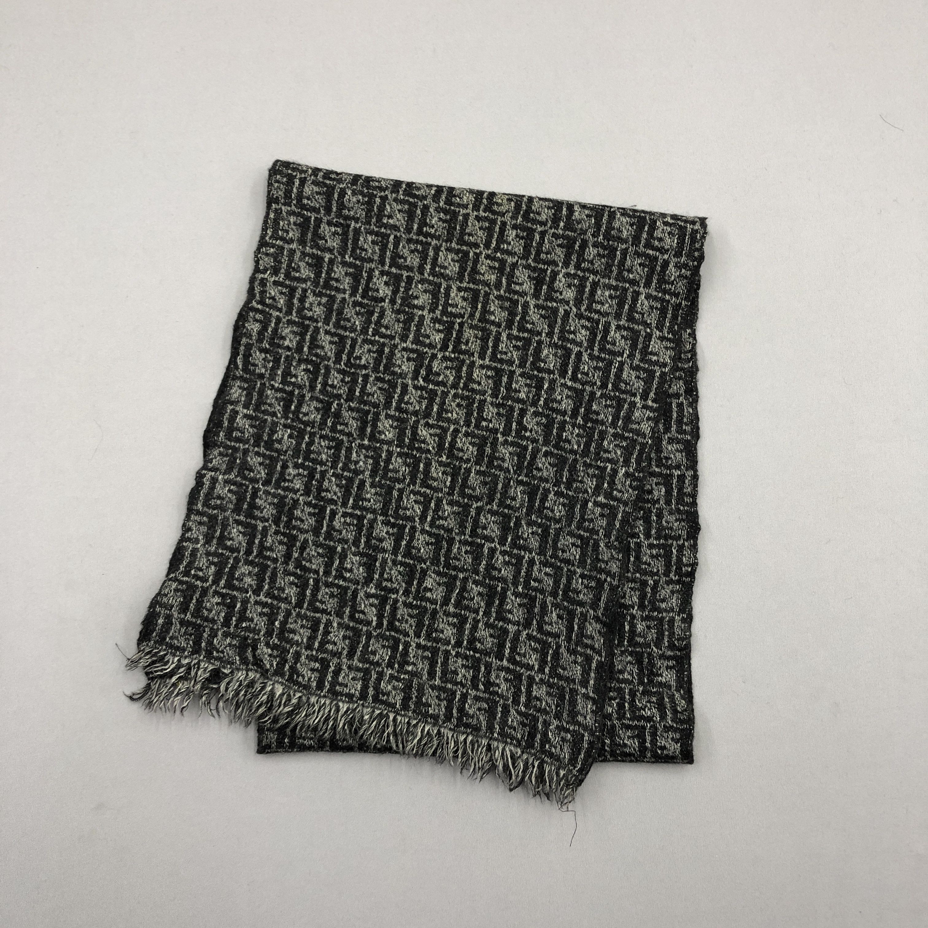 Japanese Brand Vintage 90s Fendi Scarf Muffler FF Monogram Wool Scarves Size ONE SIZE - 2 Thumbnail