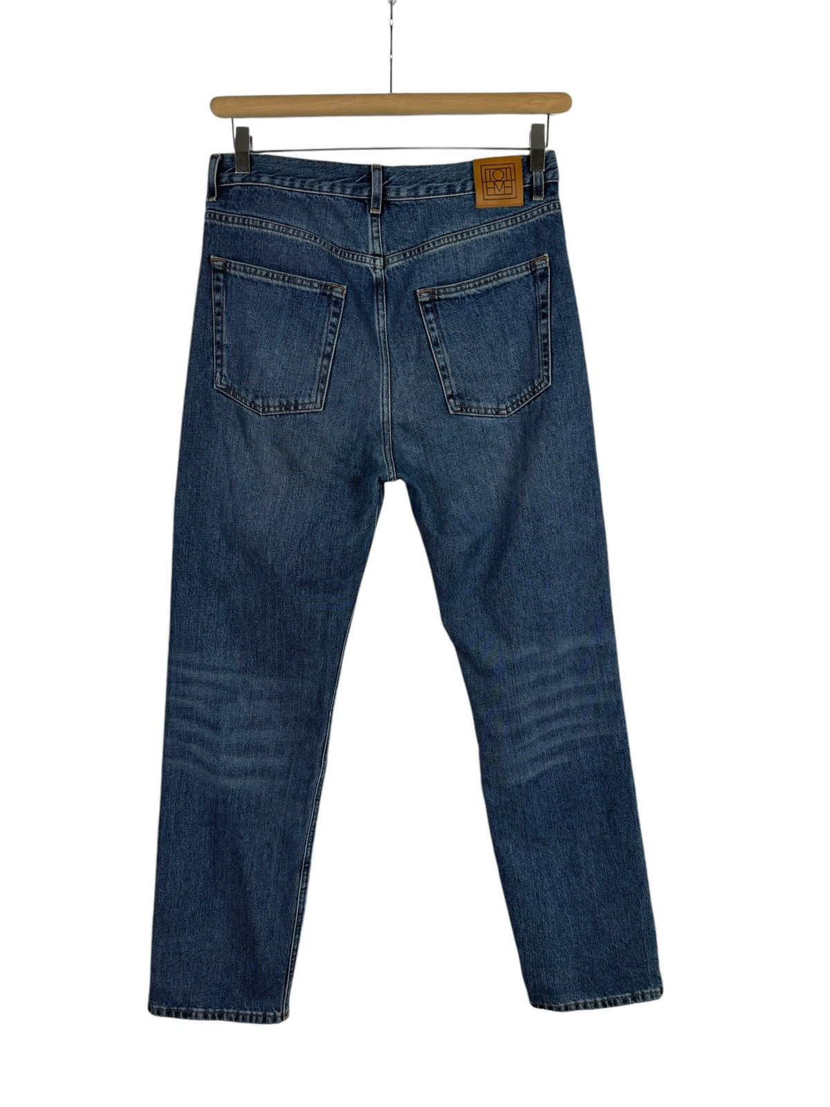 Toteme Toteme Blue Stright Jeans size 27 Leather Badge Size 27" / US 4 / IT 40 - 13 Thumbnail