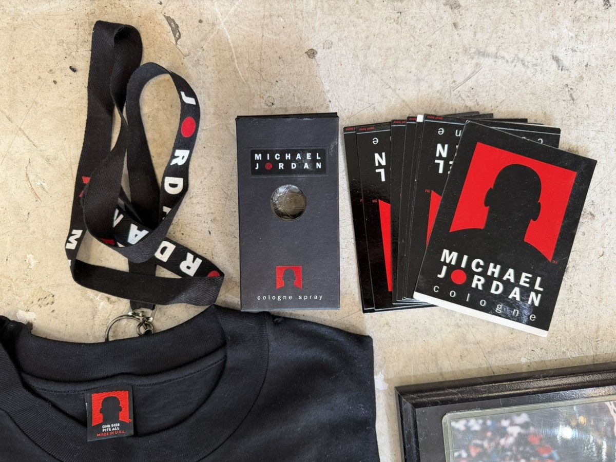 Jordan Brand Micheal Jordan Memorabilia bundle Lot Size US XL / EU 56 / 4 - 2 Thumbnail