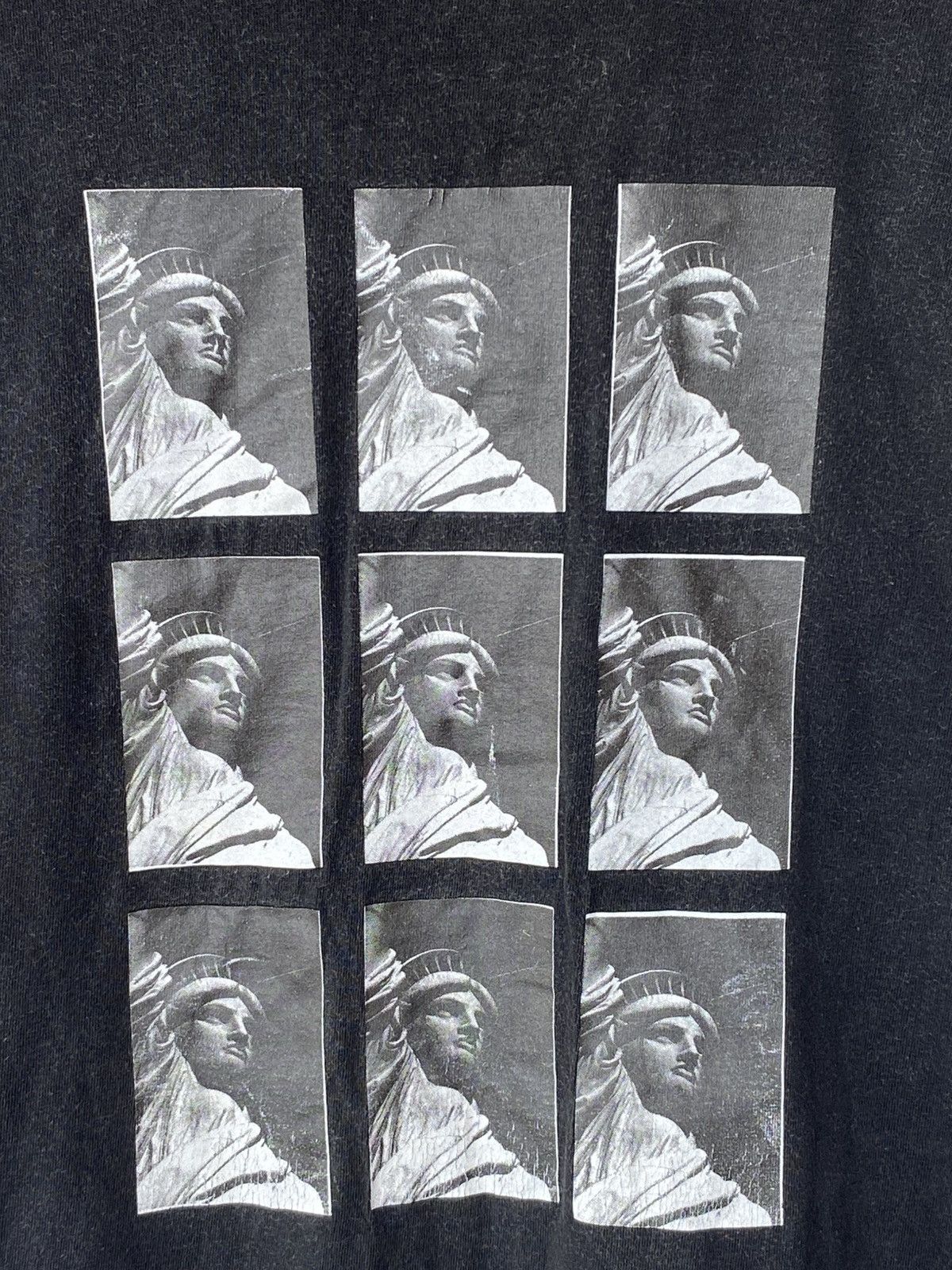 Vintage Vintage 90s Def Jam Recordings Statue of Liberty Graphic New York Hip Hop Label Tees Size US M / EU 48-50 / 2 - 2 Thumbnail