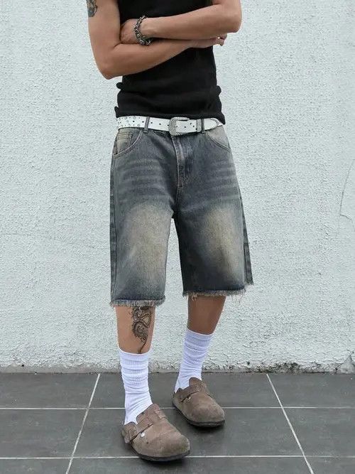 Jean Jorts Vintage Washed Distressed Denim Size US 32 / EU 48 - 1 Thumbnail