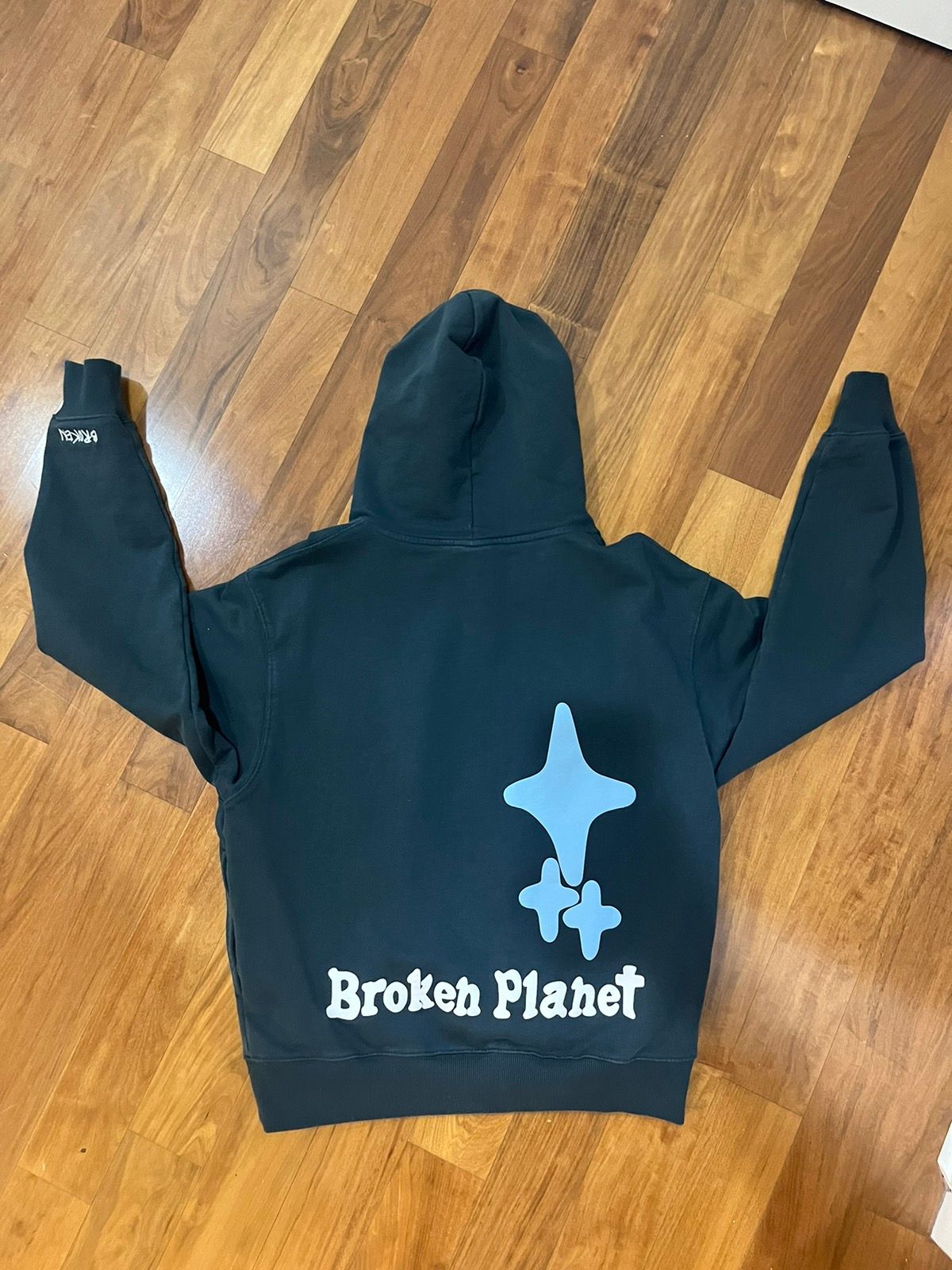 Broken Planet [Small] Broken Planet The Madness Never Ends Hoodie Size US S / EU 44-46 / 1 - 3 Thumbnail
