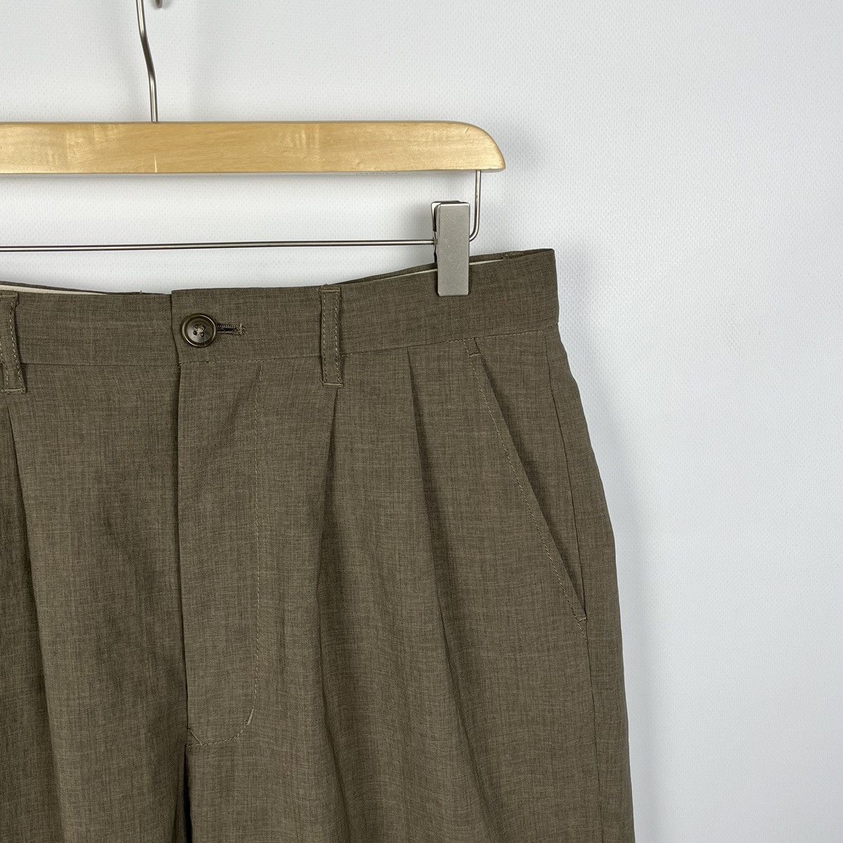 Beams Japan Beams Japan Khaki Bermuda Shorts Size US 30 / EU 46 - 2 Thumbnail