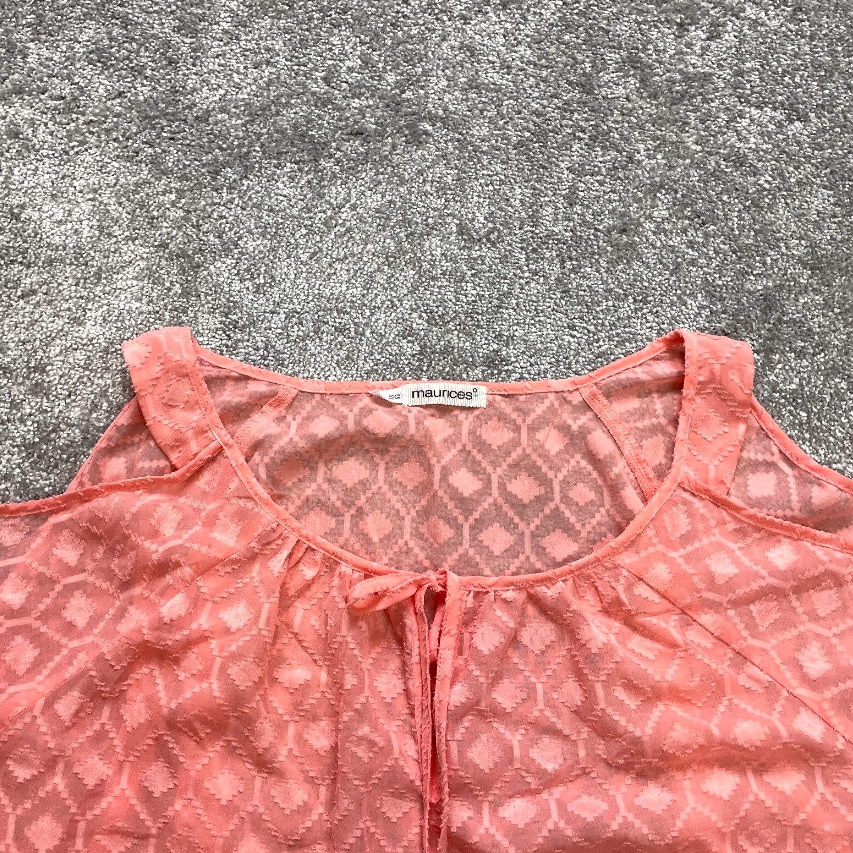 Vintage Maurices Blouse Shirt Womens 3X Pink Lined Cold Shoulder 3/4 Sleeve Lace Top Size XXL / US 16-18 / IT 52-54 - 2 Thumbnail