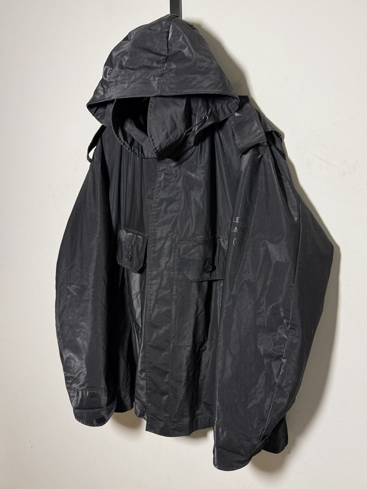 Stone Island left hand anti nuclear radiation 3in1 shimmer jacket Size US L / EU 52-54 / 3 - 4 Thumbnail