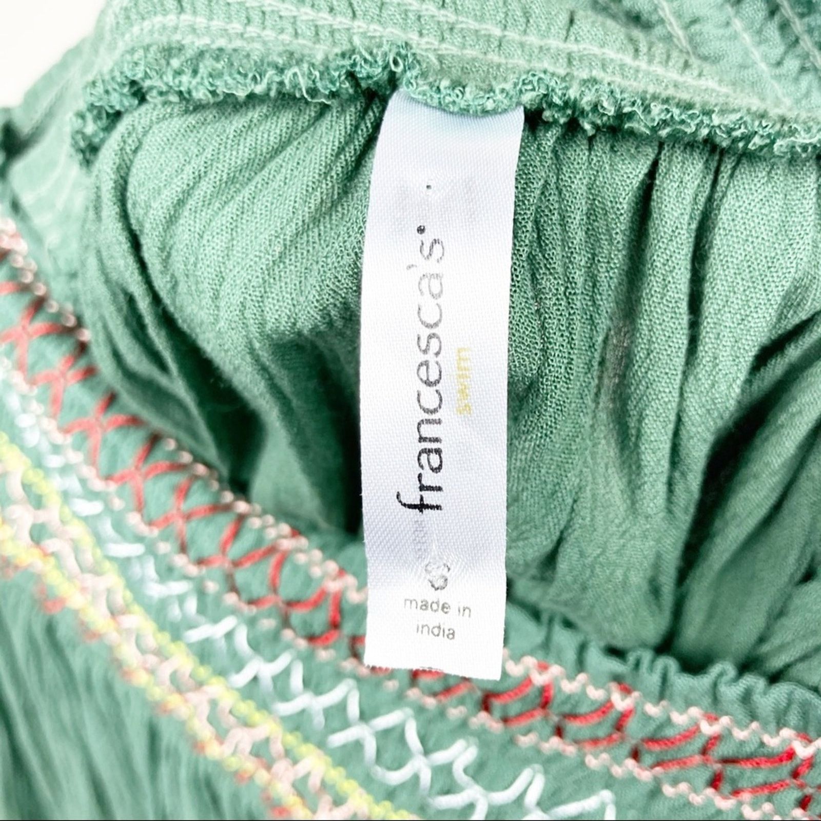 Other Francesca's Green Embroidered Off The Shoulder Top Sz S Size S / US 4 / IT 40 - 6 Thumbnail