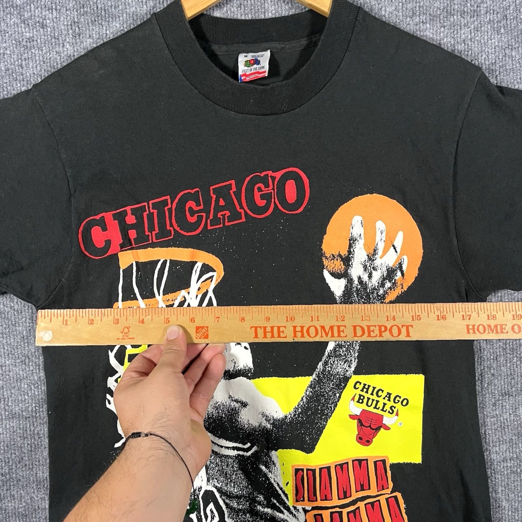 Fruit Of The Loom VINTAGE Michael Jordan T-Shirt Medium Slamma Jamma Magic Johnston Bulls 90s RARE Shirt Mens Black Size US M / EU 48-50 / 2 - 5 Thumbnail
