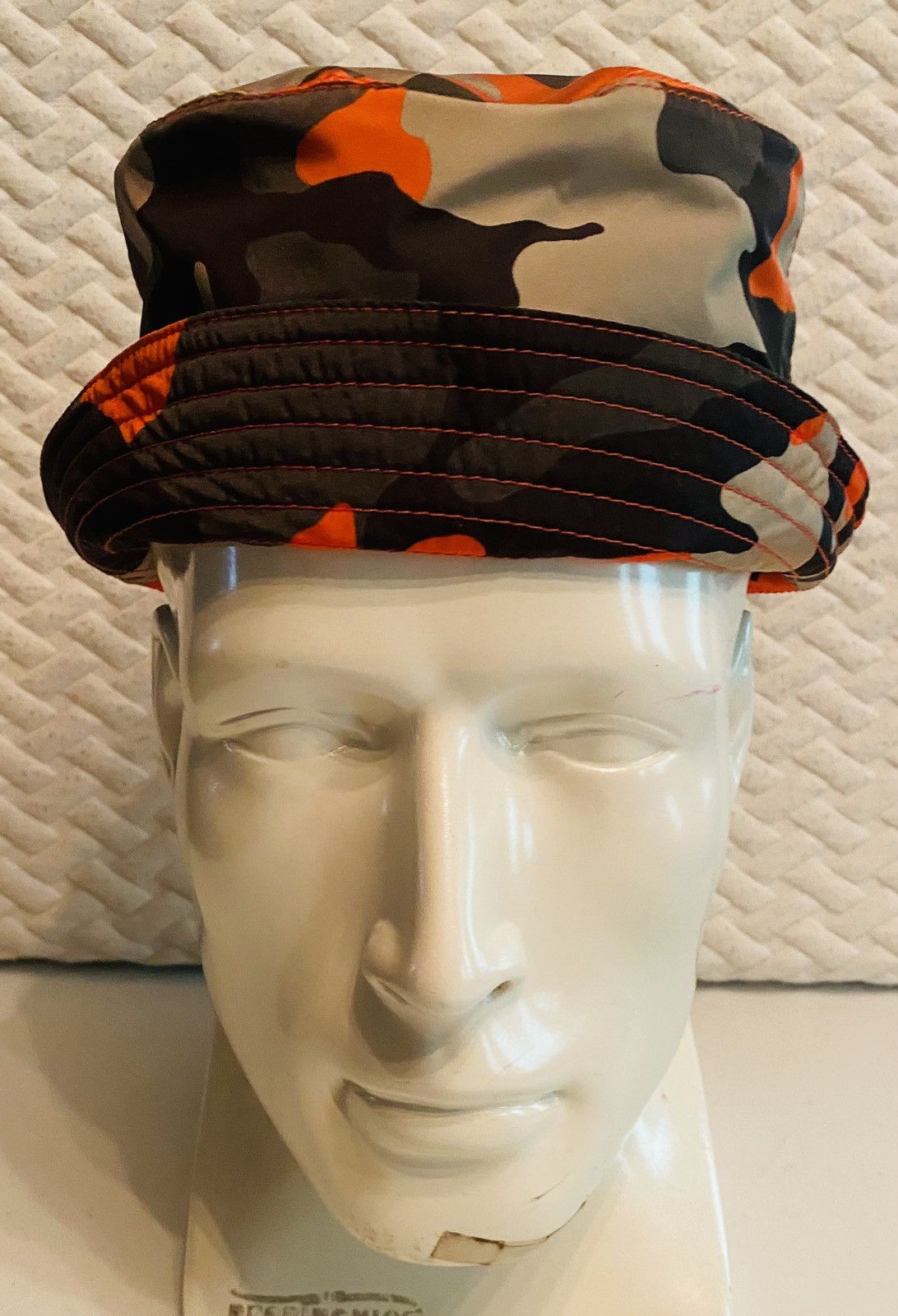 Dsquared2 Dsquared2 🇮🇹 Camo Techno Logo Side Bucket Hat S Italy NEW Size ONE SIZE - 4 Thumbnail