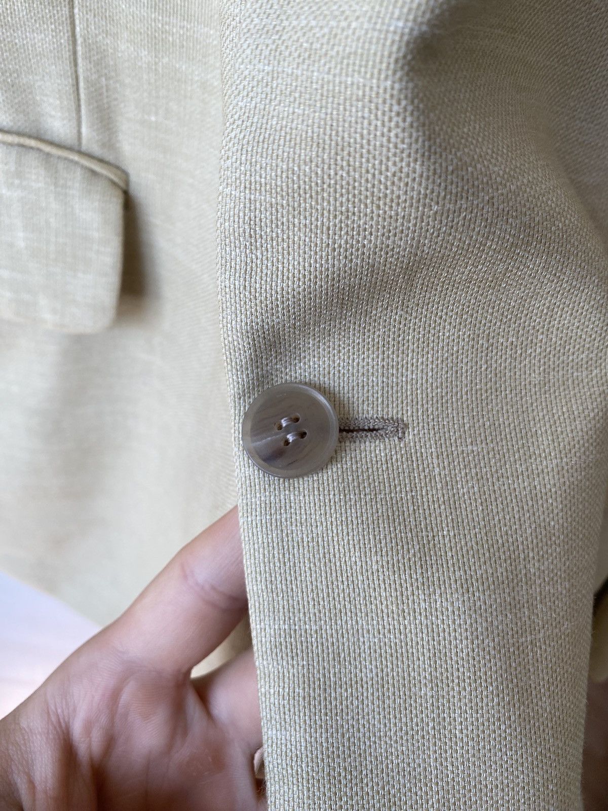 Yves Saint Laurent Vintage Yves Saint Laurent Pour Homme Beige Blazer – Luxury Size 44L - 9 Thumbnail