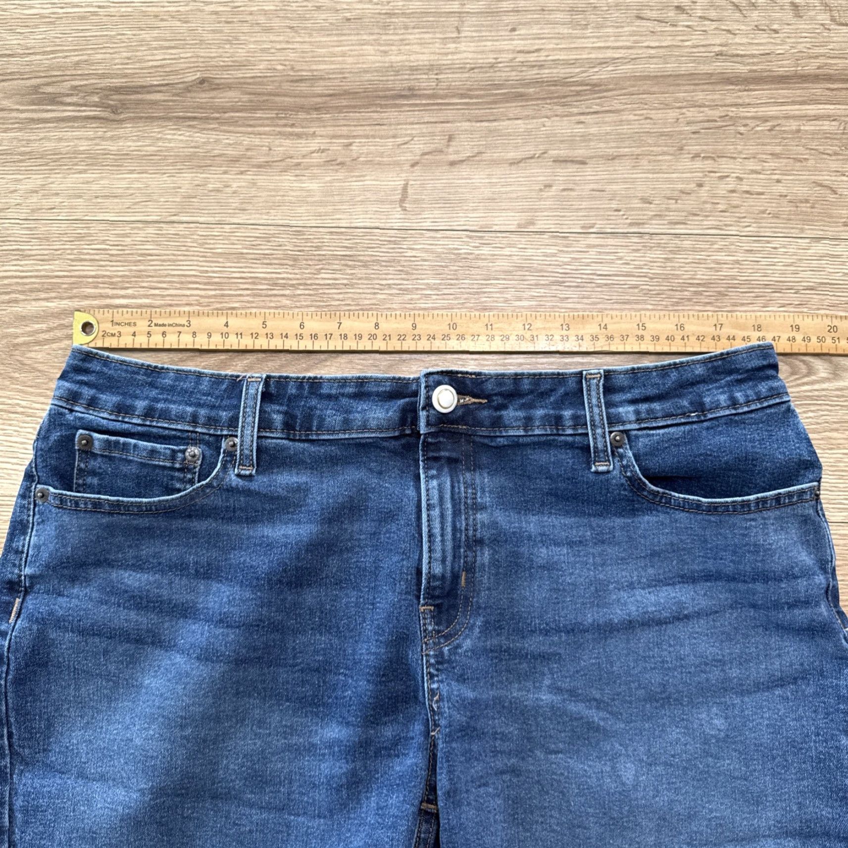 Denizen VINTAGE Denizen Women's Shorts Blue Mid Rise Cotton Blend Cut-Off Size 14 Size 36" / US 14 / IT 50 - 4 Thumbnail