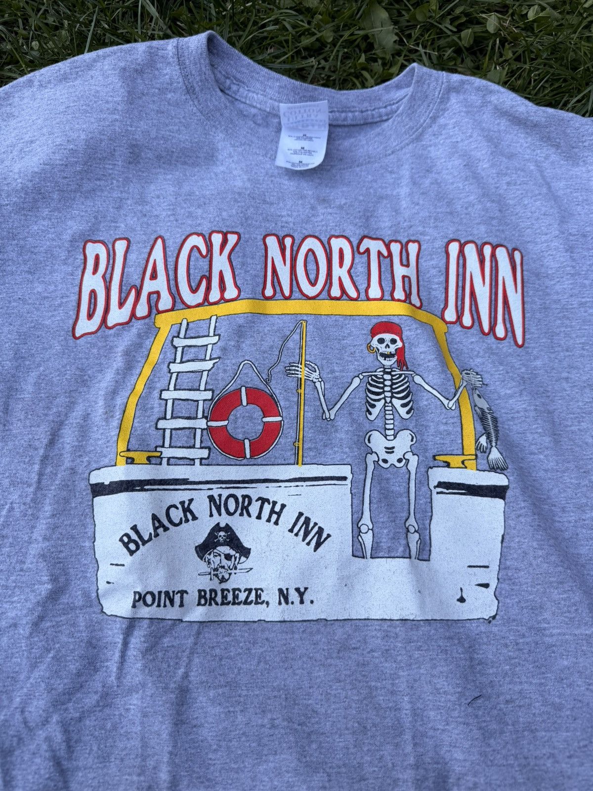 Vintage VTG New York Black North Inn Tee Size Medium Size US M / EU 48-50 / 2 - 2 Thumbnail