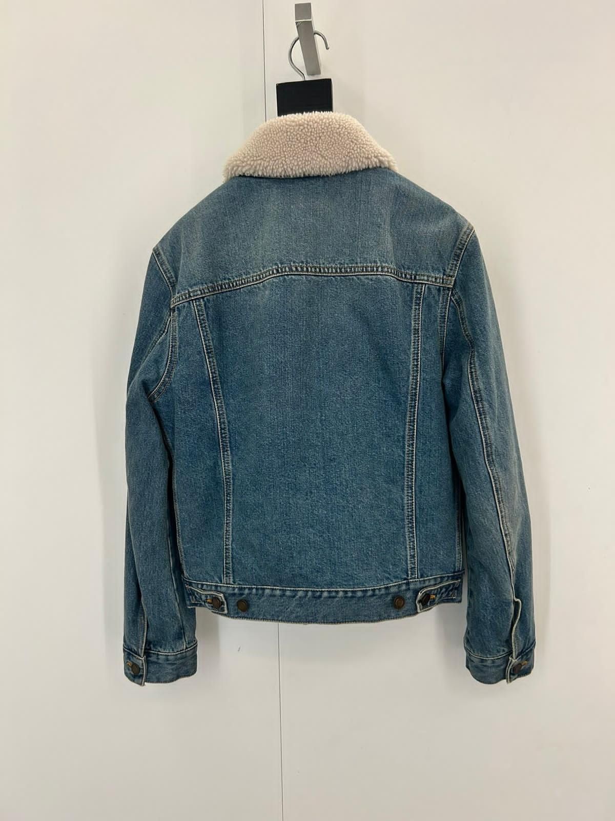 Saint Laurent Paris Jacket with a pointed shearling collar and button closure Size US XS / EU 42 / 0 - 2 Thumbnail