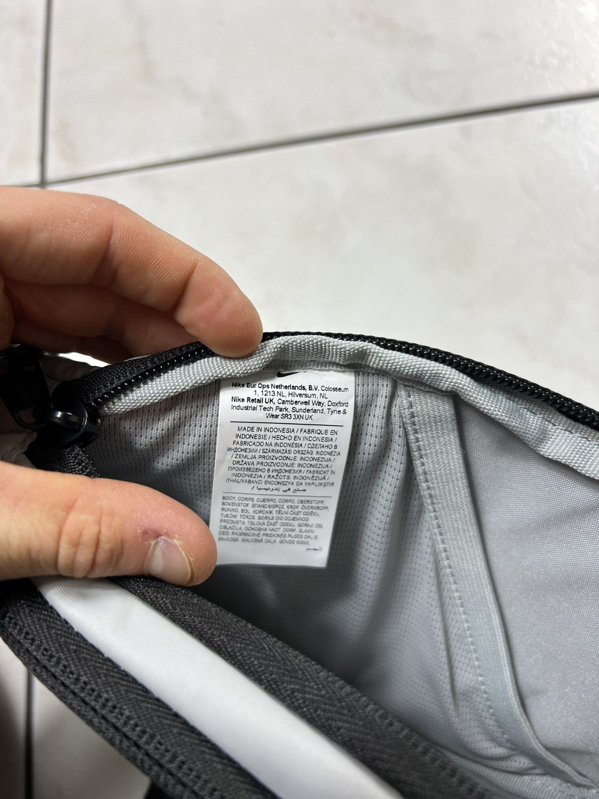 Nike Nike air max crossbody bubble bag swoosh rare streetwear Size ONE SIZE - 10 Thumbnail