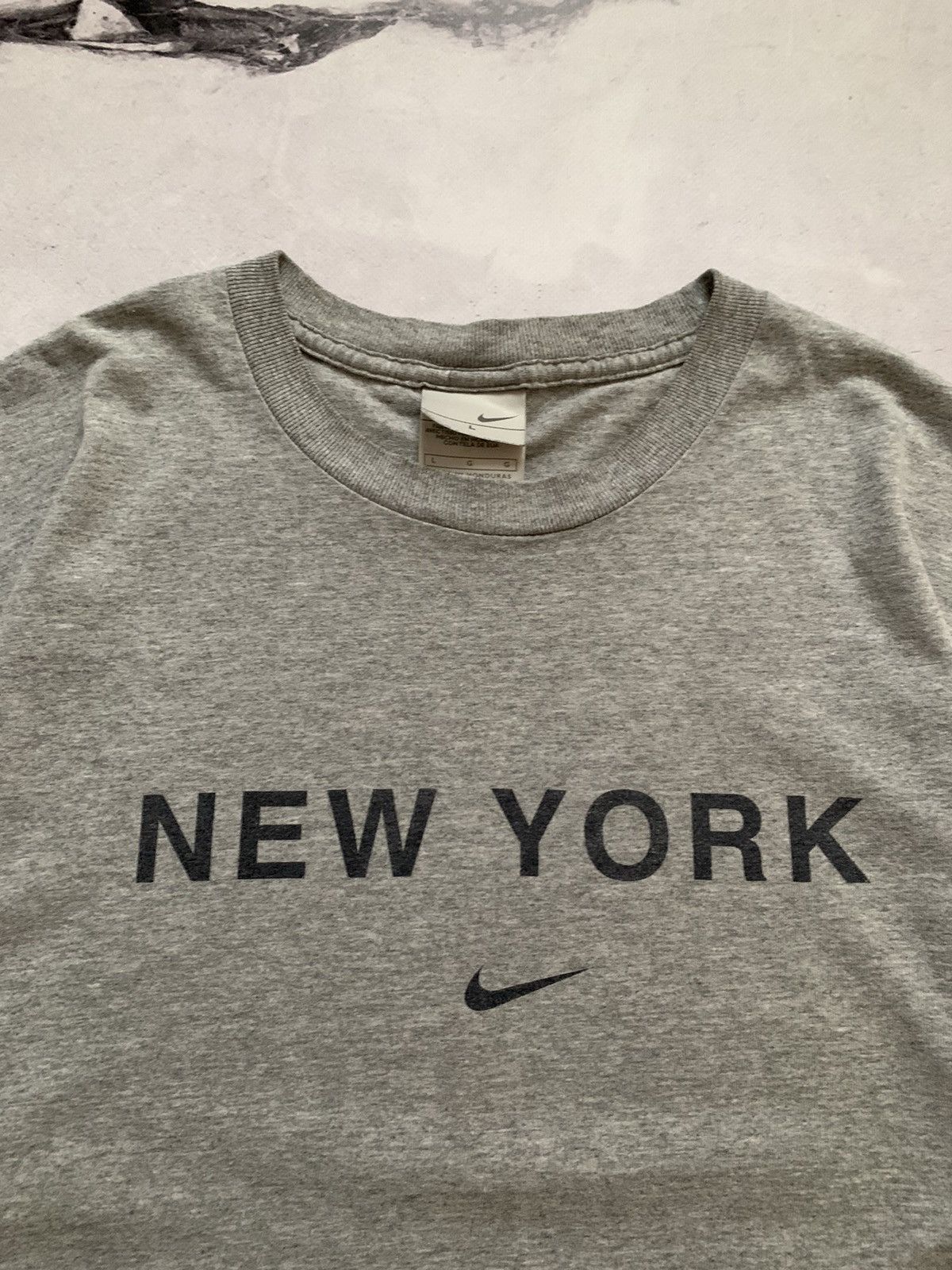 Nike Nike Vintage New York 2000s Gray T-Shirt Size US L / EU 52-54 / 3 - 3 Thumbnail