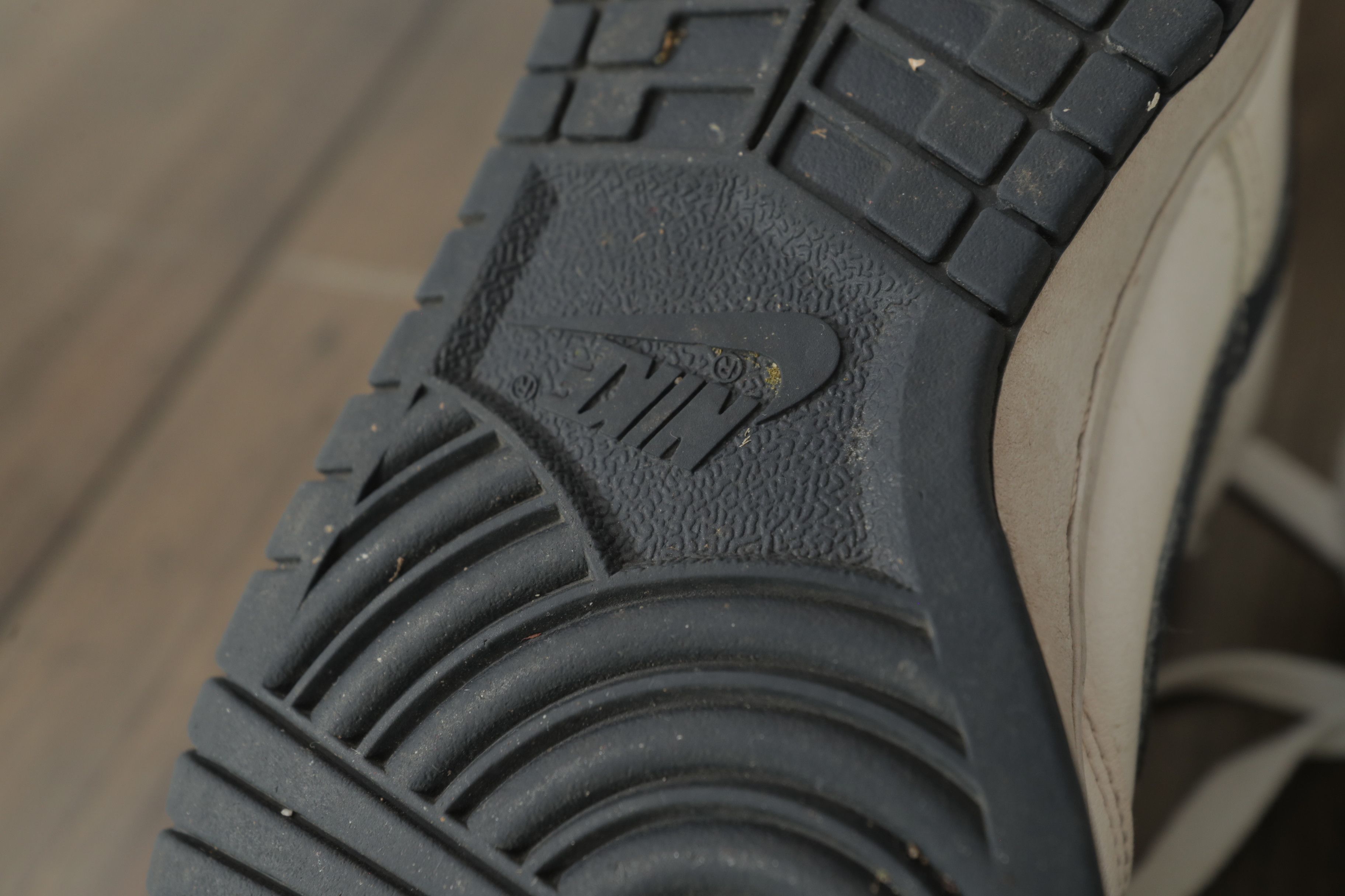 Nike Nike Dunk Low 2012 Obsidian Navy White Rare Vintage (8.5) Size US 8.5 / EU 41-42 - 12 Thumbnail