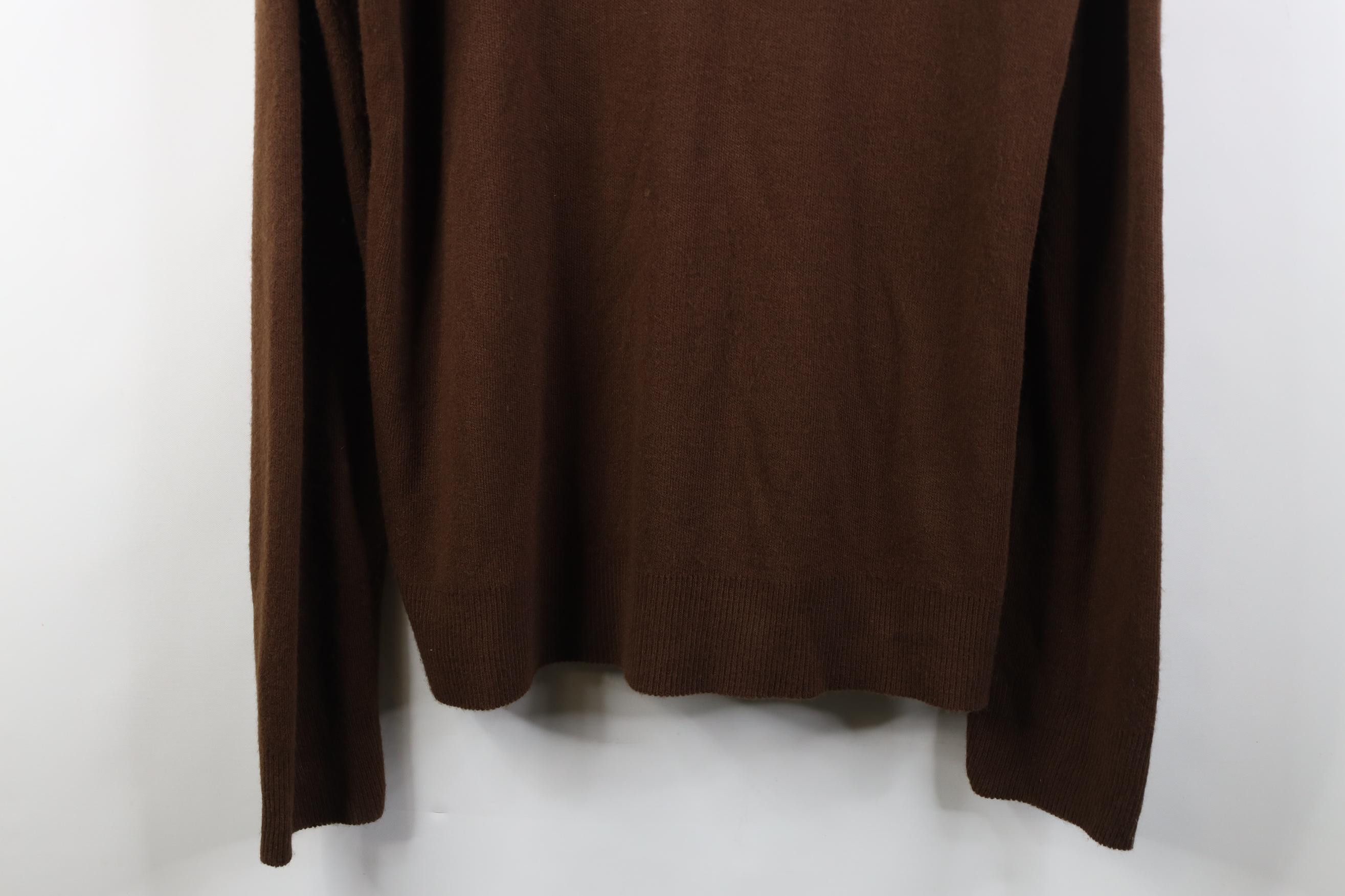 Vintage Vintage 70s Streetwear Soft Knit V-Neck Sweater Brown USA Size US XXL / EU 58 / 5 - 3 Thumbnail