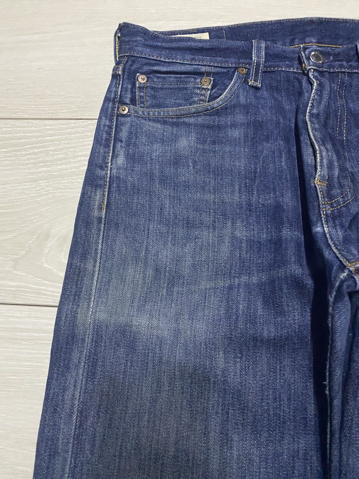 Levi's Vintage Levis Big E Y2K USA Blue Wash Distressed Jeans Size US 31 - 7 Thumbnail